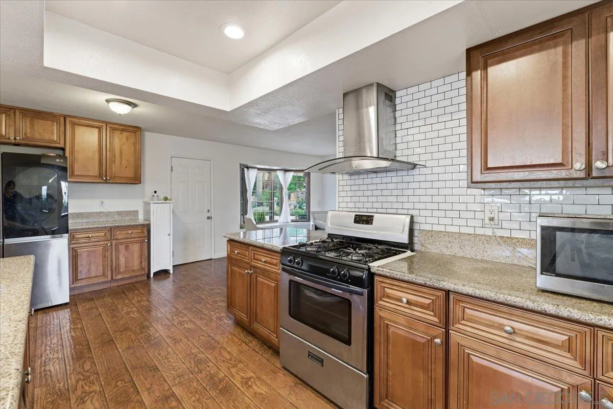 https://cdn.realtyfeed.com/cdn/127/260010839/689e60960406d49feee6fb6edc0dfbde.webp