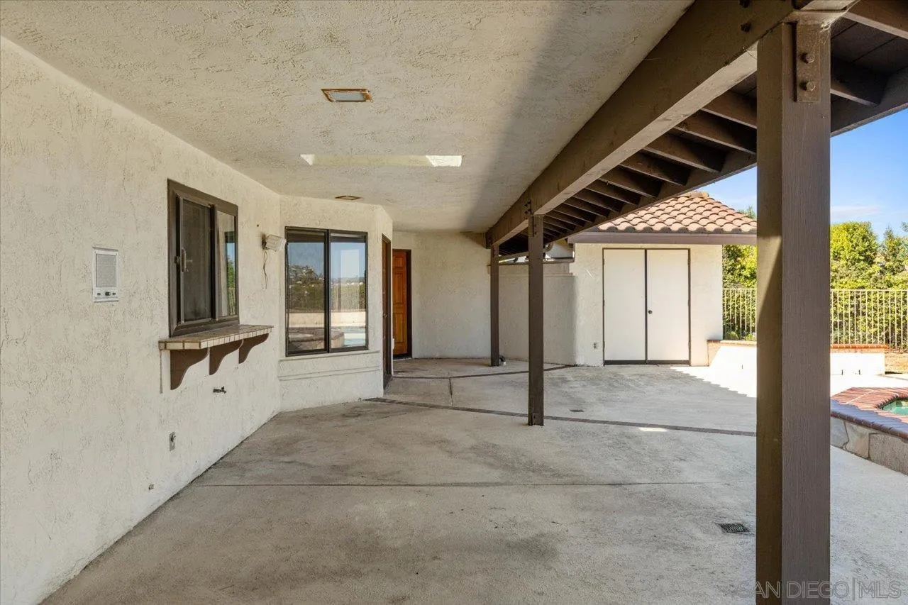 https://cdn.realtyfeed.com/cdn/127/260010840/4a12576eba07f6182e52abd5c79c57f0.webp