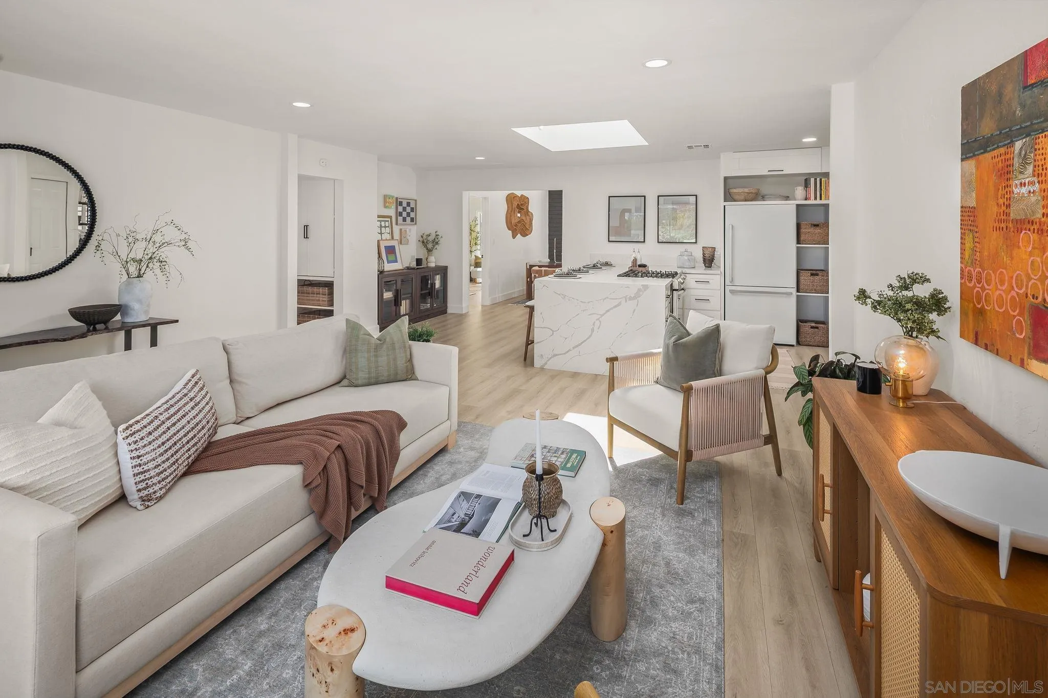 https://cdn.realtyfeed.com/cdn/127/260010850/640624fbea1befb70e76b8ebce28ffa2.webp