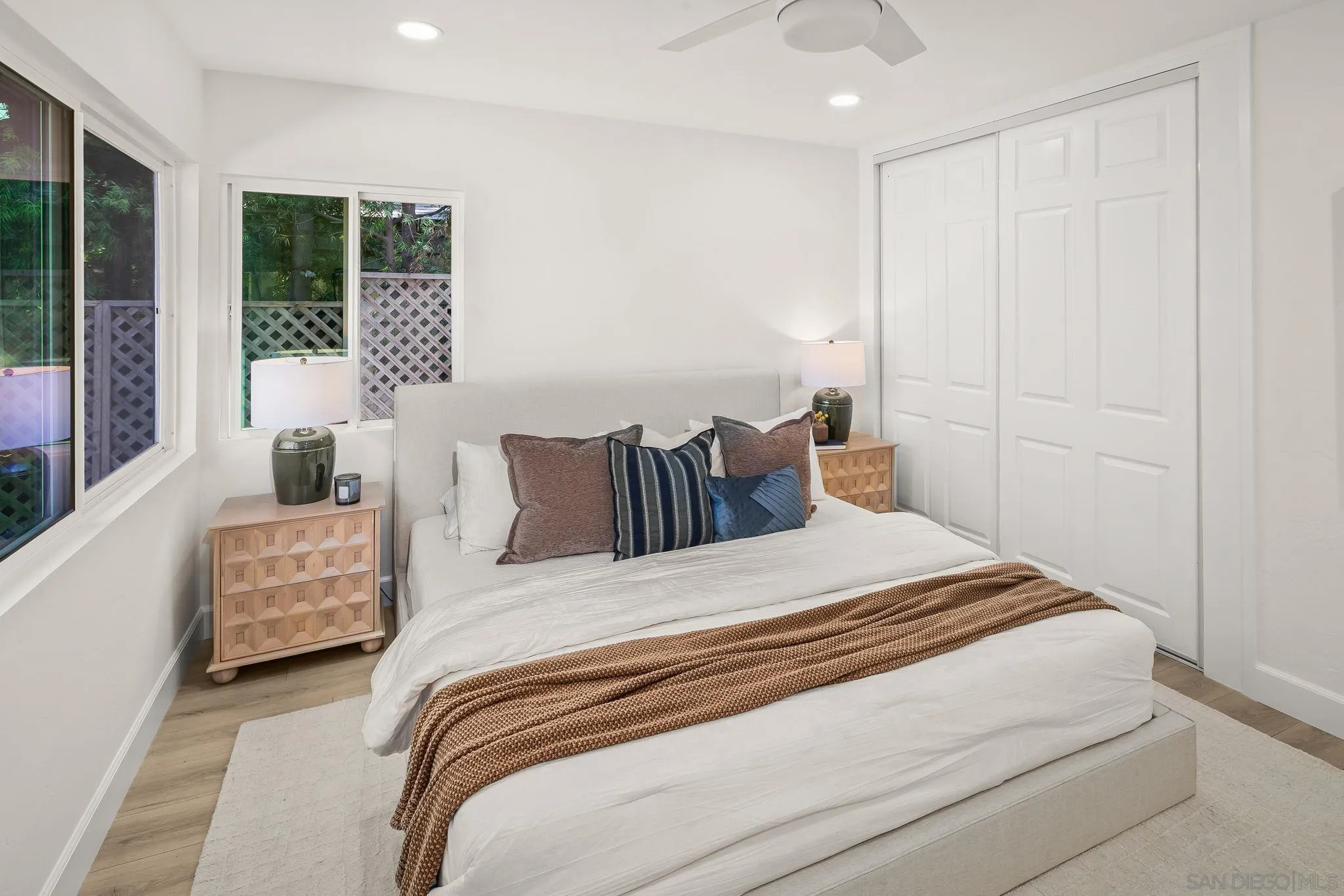 https://cdn.realtyfeed.com/cdn/127/260010850/90e21ef5f0934ece68e9c7a3f5c9fc21.webp
