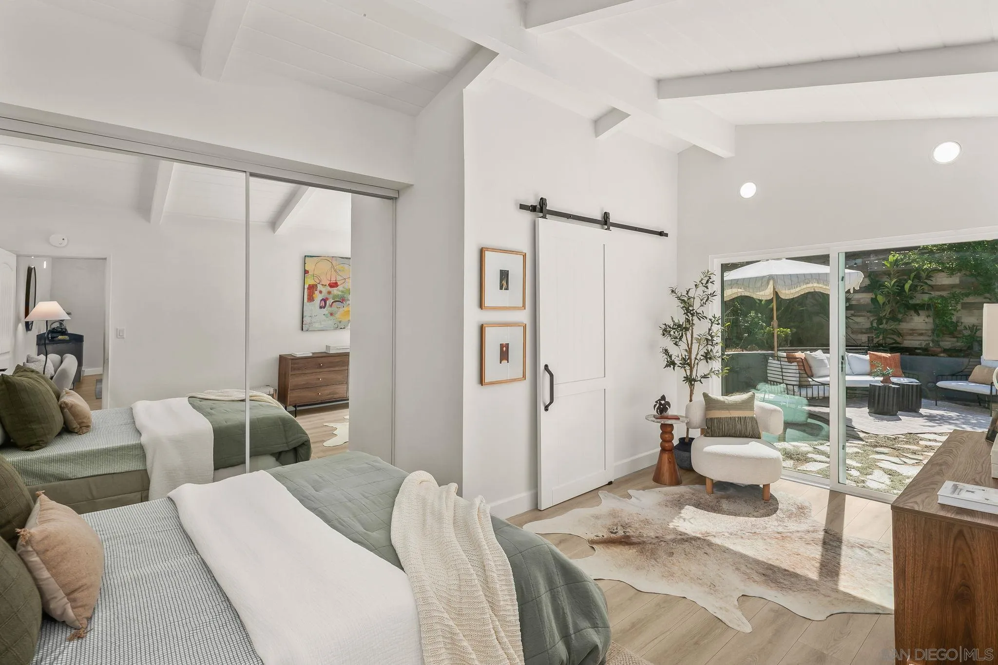 https://cdn.realtyfeed.com/cdn/127/260010850/dde15fe67f7be8a1b8b9c25570899988.webp