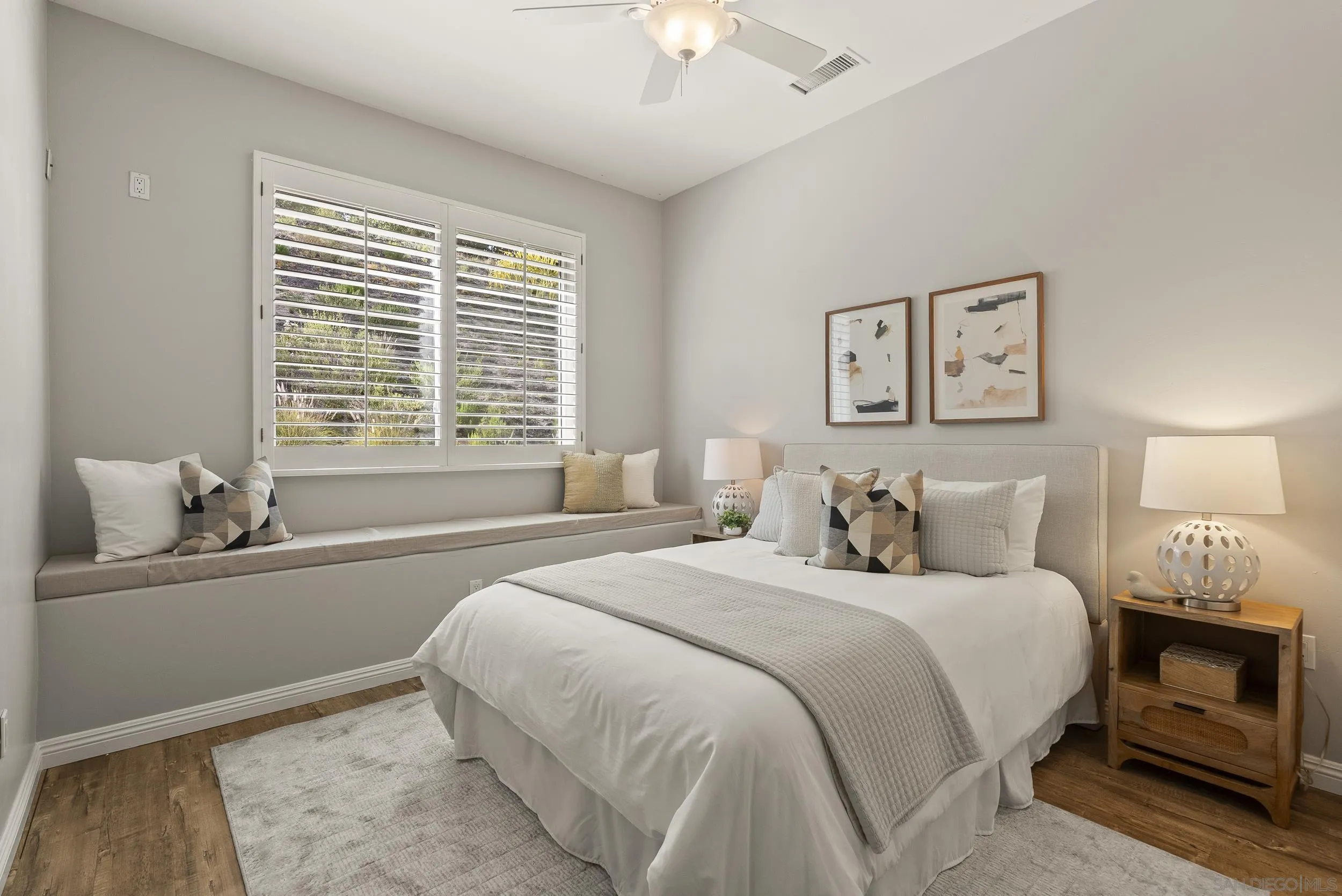 https://cdn.realtyfeed.com/cdn/127/260010854/451921bf3ae9fcfa654349dea263dfff.webp