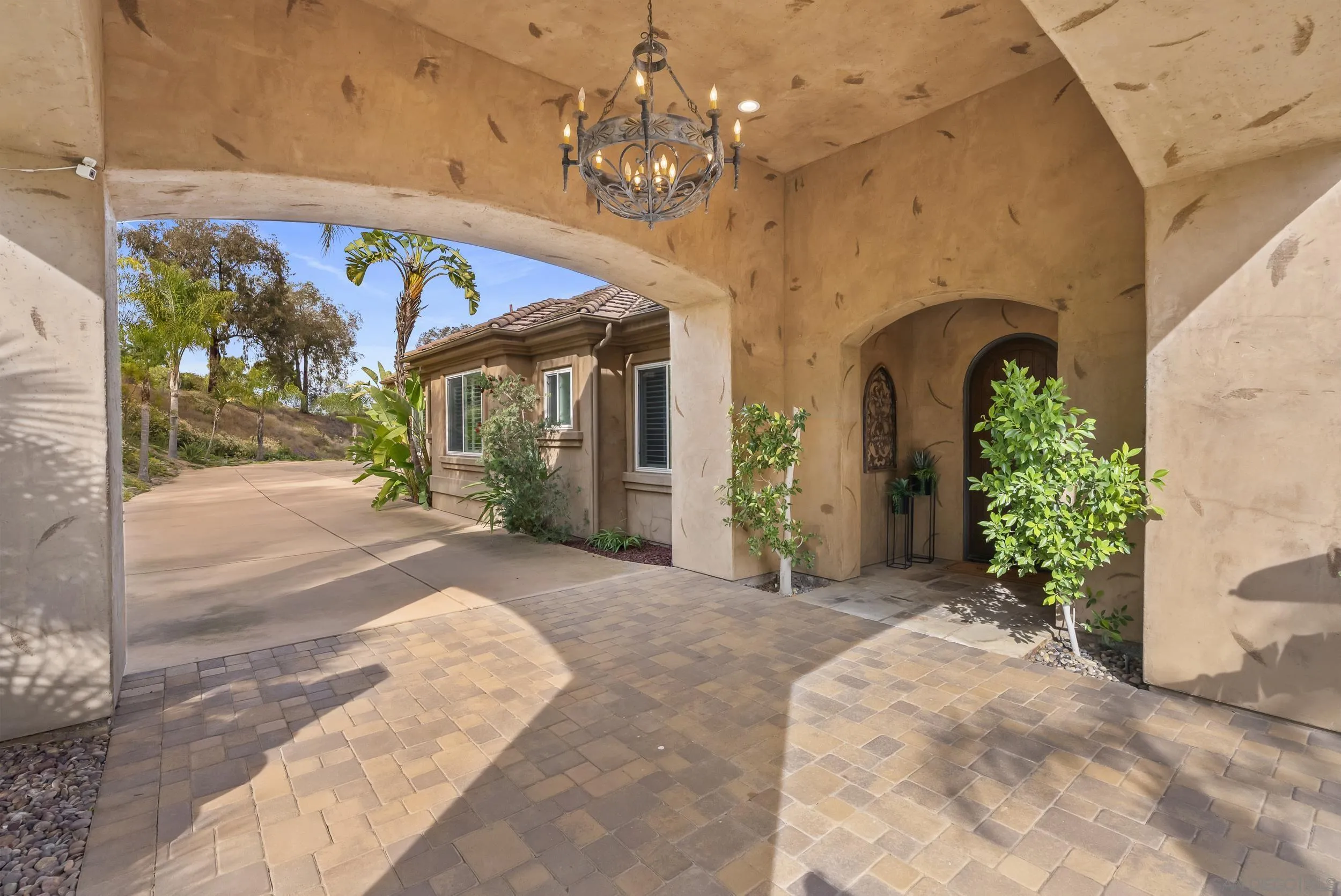 https://cdn.realtyfeed.com/cdn/127/260010854/5ea579553582b9e5838e7dabe8442a52.webp