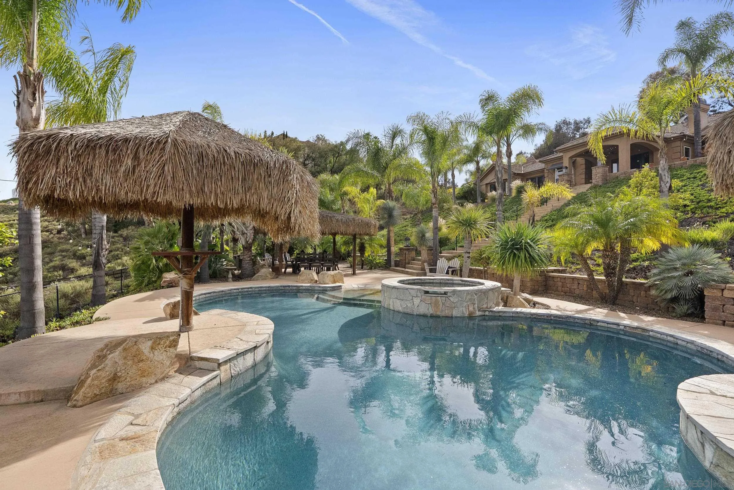 https://cdn.realtyfeed.com/cdn/127/260010854/b8be098af06c4325136b1b3df5eded13.webp