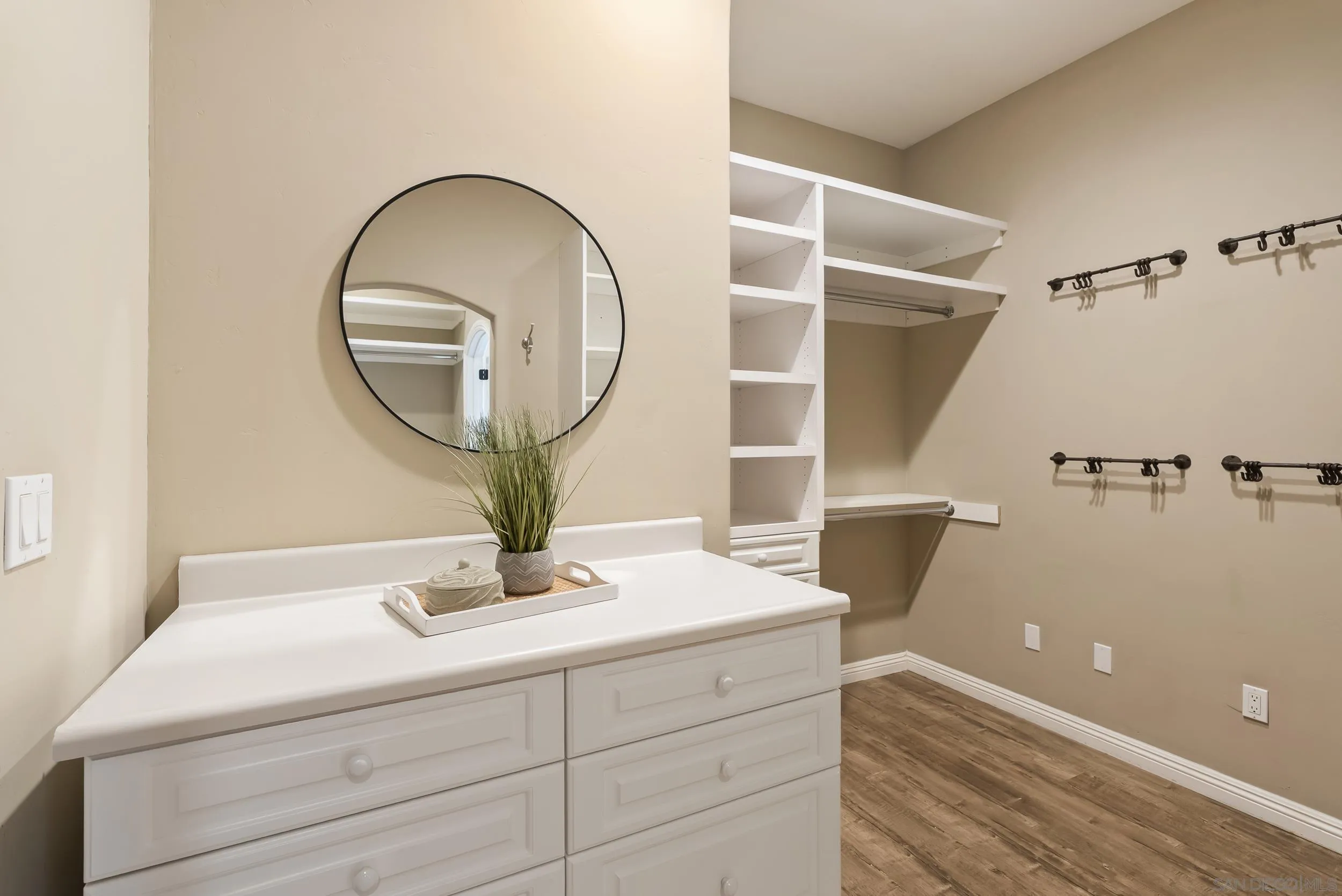 https://cdn.realtyfeed.com/cdn/127/260010854/d9aa063ad4338093e76a2218ea9f5433.webp