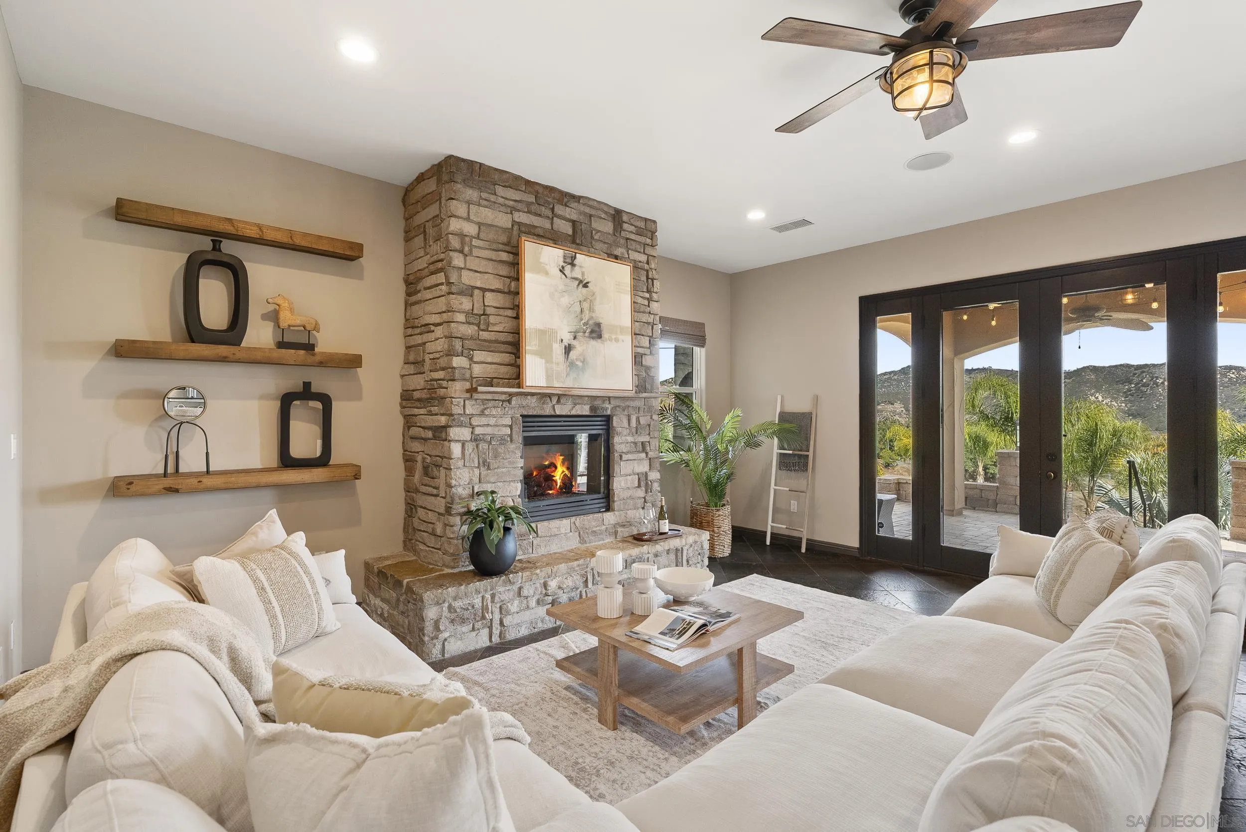 https://cdn.realtyfeed.com/cdn/127/260010854/ee27f92f80d92a9971c17312a85f0d94.webp