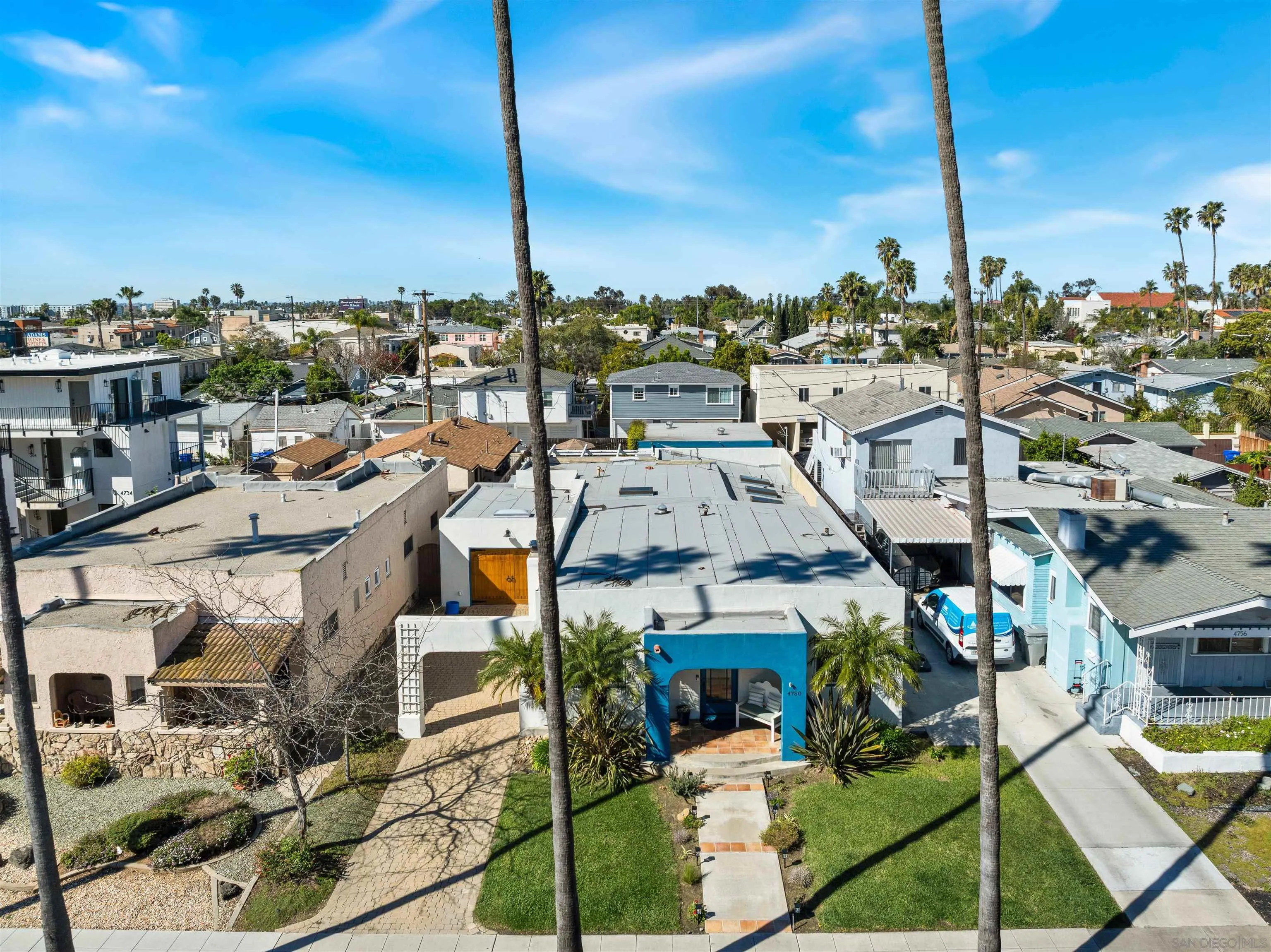 https://cdn.realtyfeed.com/cdn/127/260010855/52443d9bf5d14f8a10364dc308d9dfc3.webp