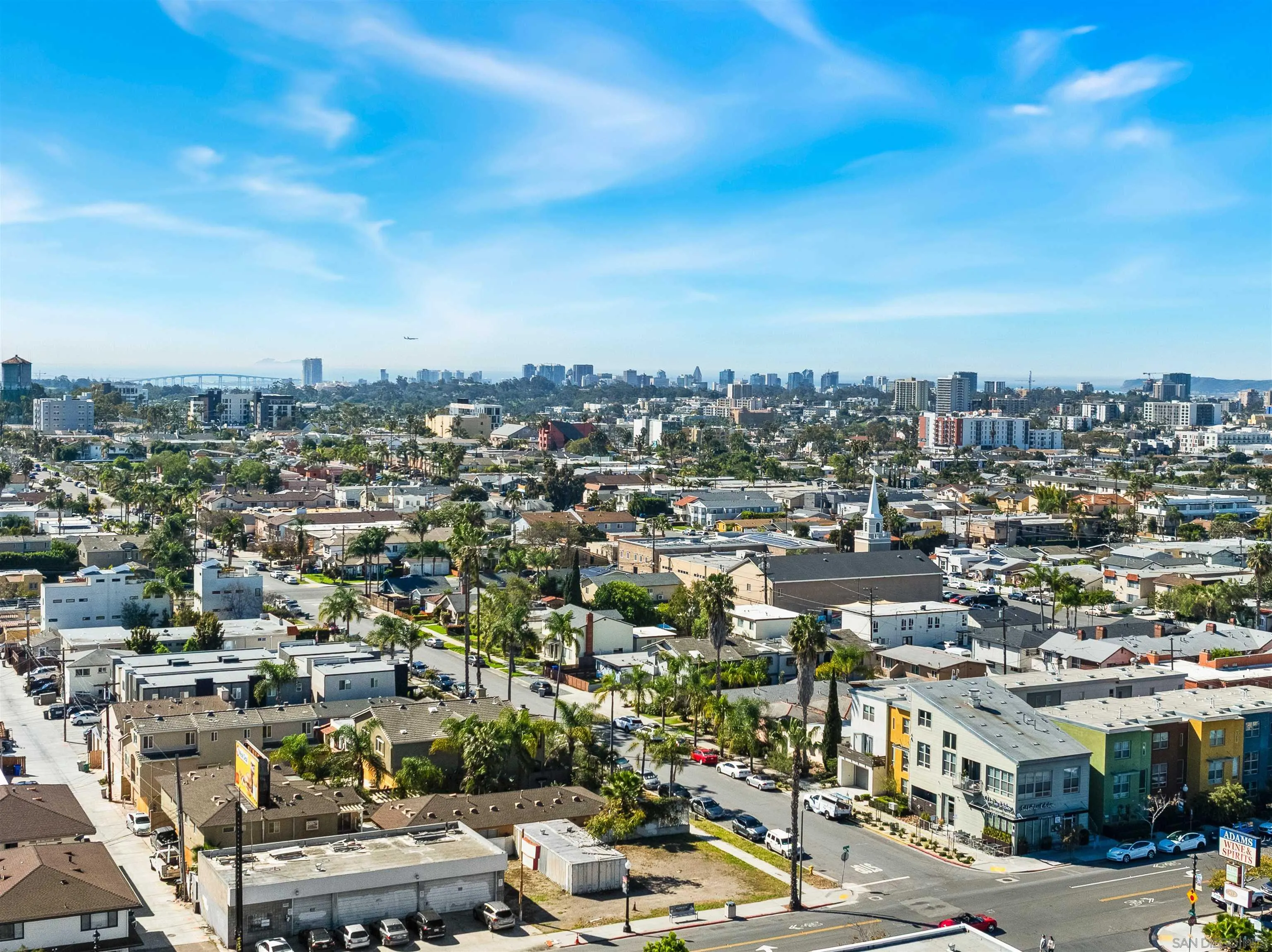 https://cdn.realtyfeed.com/cdn/127/260010855/582e4f87a52e06bd840890ef58da2f5a.webp