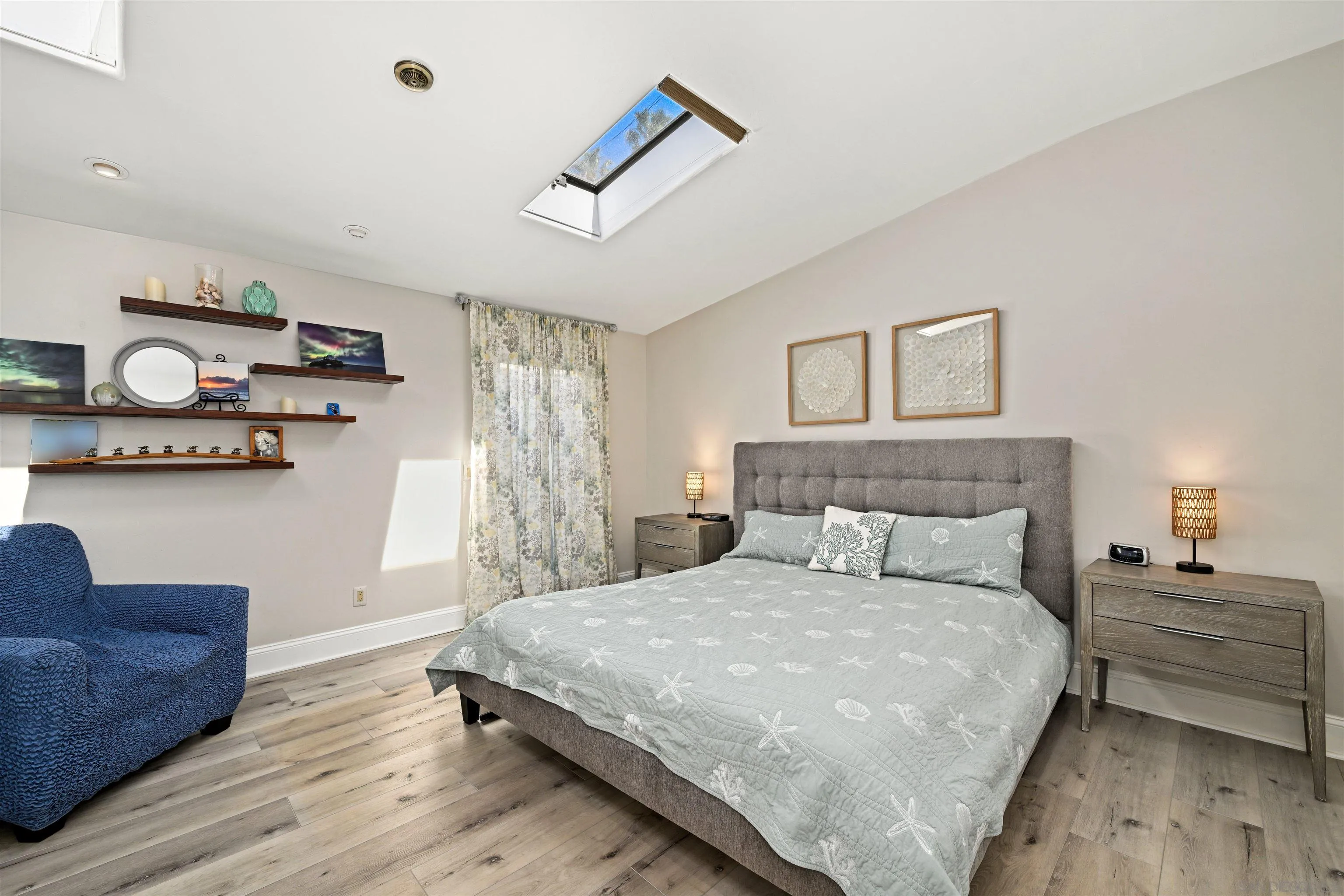 https://cdn.realtyfeed.com/cdn/127/260010855/6eb701f29236fa3dafd3550c9781862b.webp