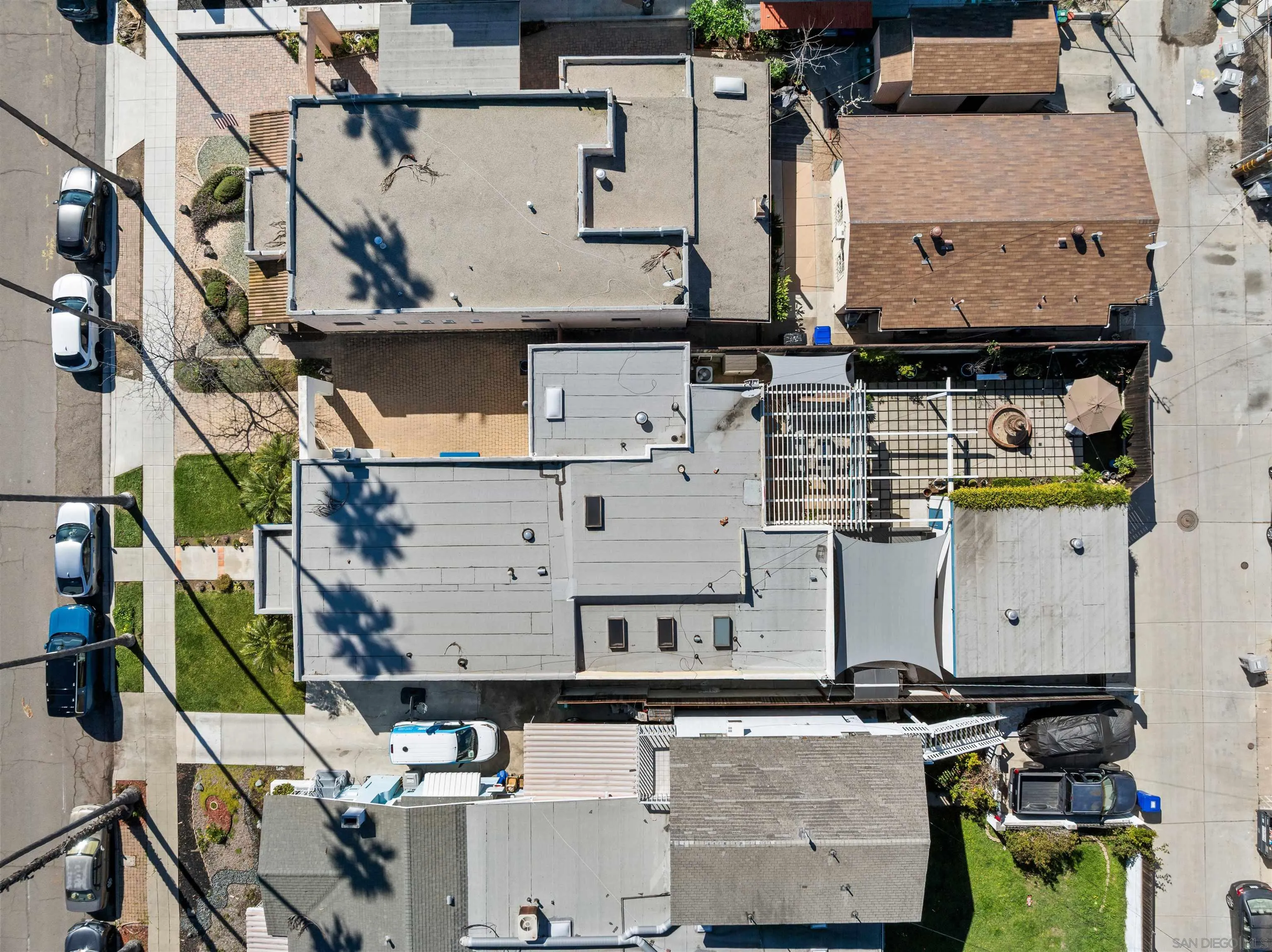 https://cdn.realtyfeed.com/cdn/127/260010855/e361ec1d363376ccc98e95850d43e9a8.webp