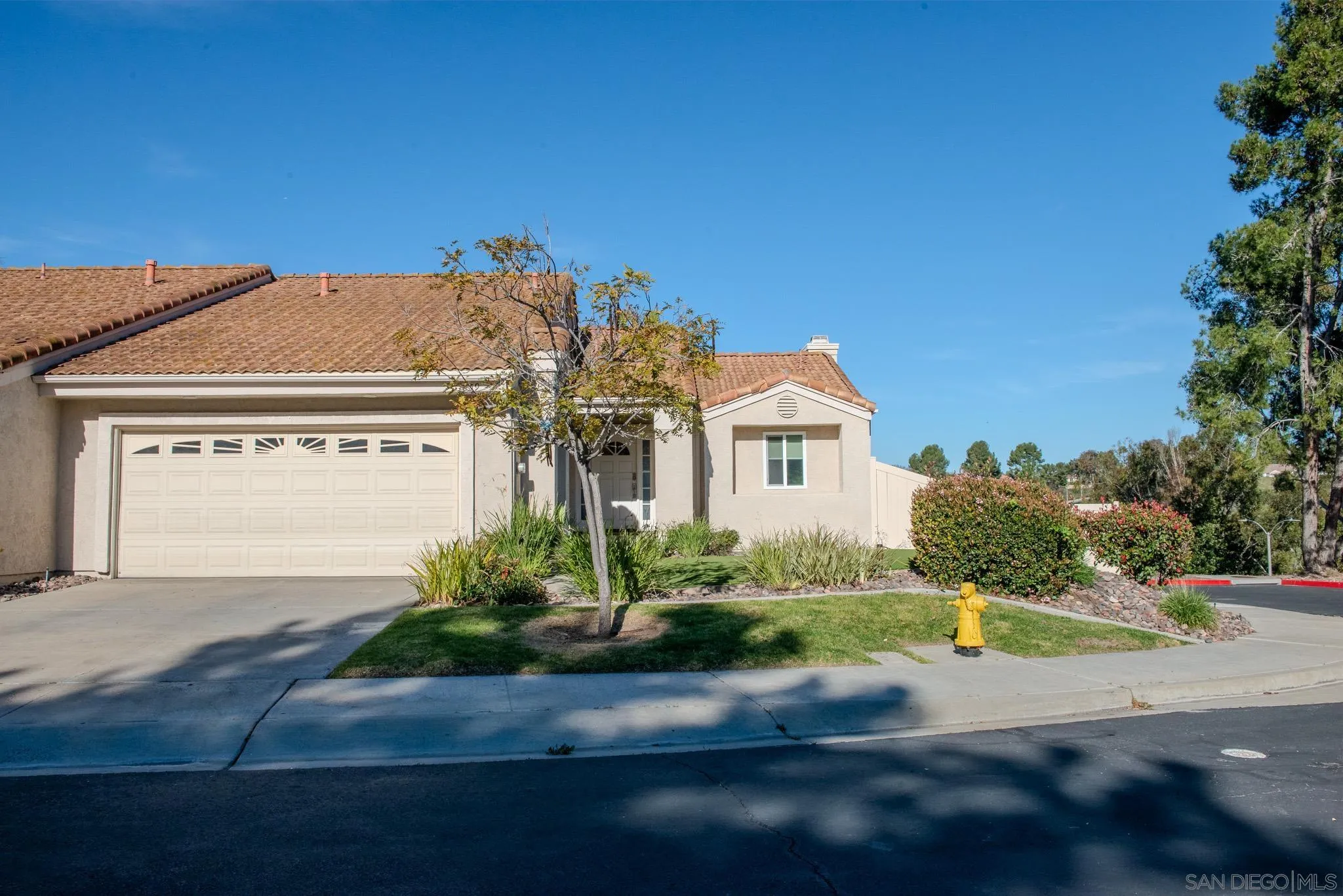 https://cdn.realtyfeed.com/cdn/127/260010858/539ba6de667cf57a206c27a0155eb63b.webp