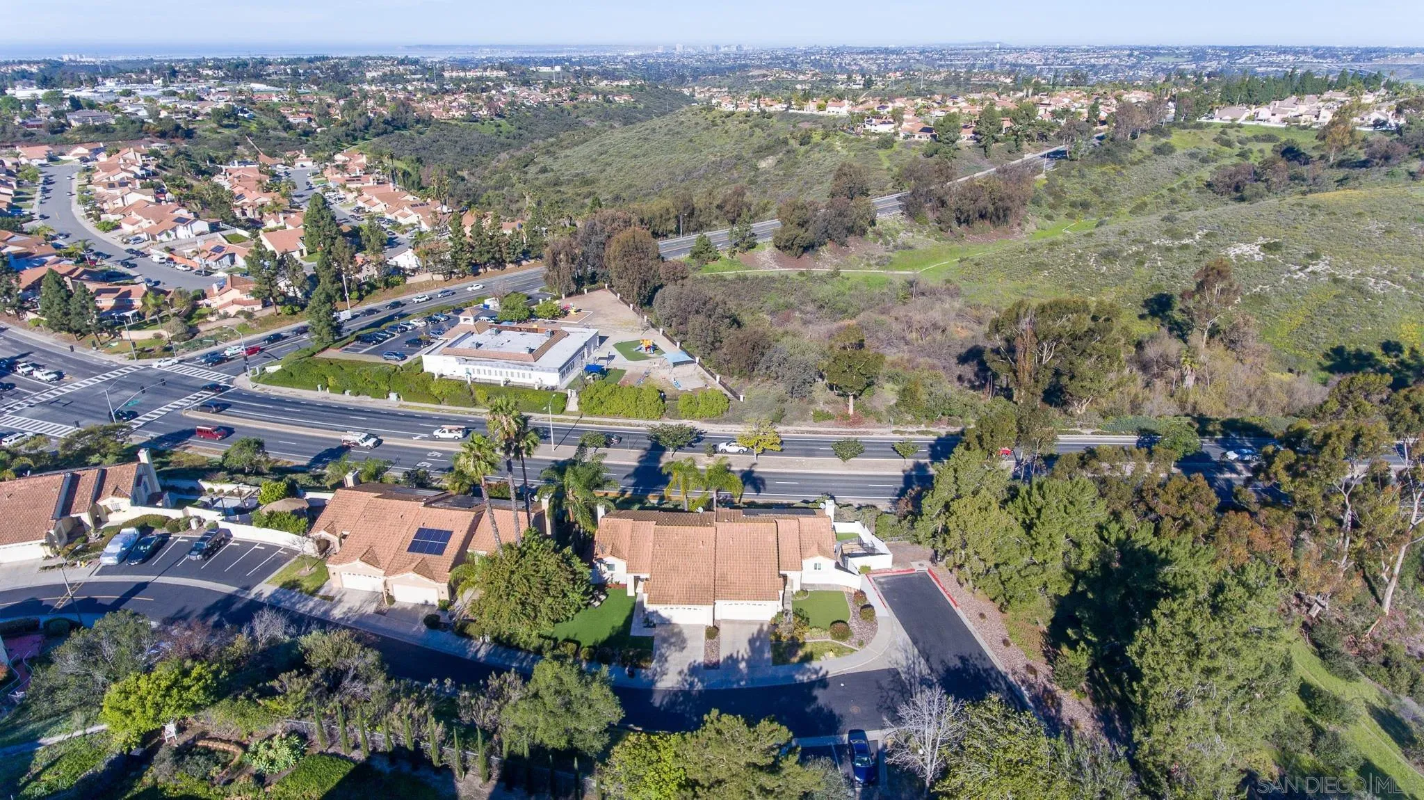 https://cdn.realtyfeed.com/cdn/127/260010858/abaaea437543effce6045b058e6bf1f7.webp