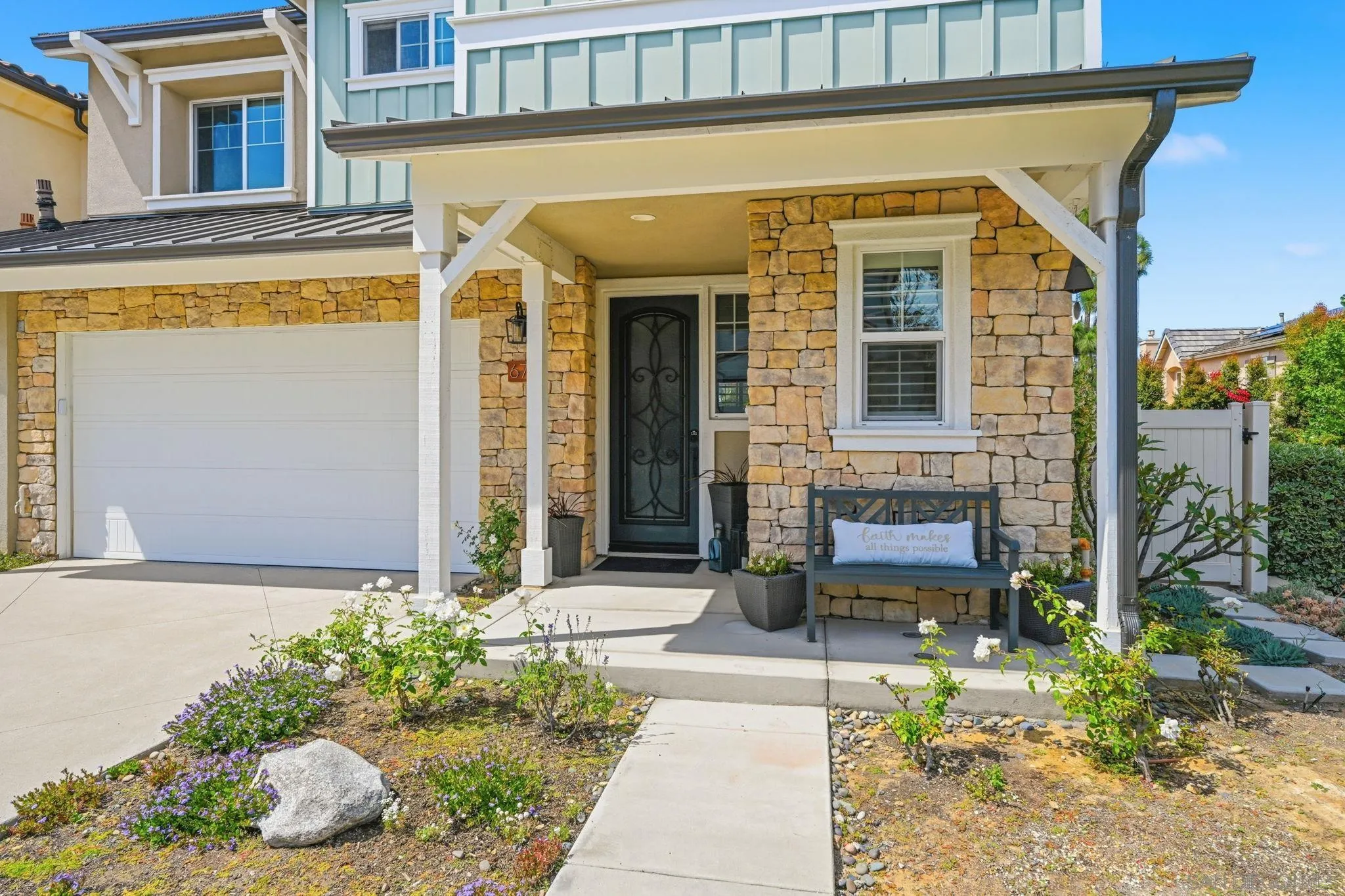 Photo #3: 260010864 Listing: Photo #3