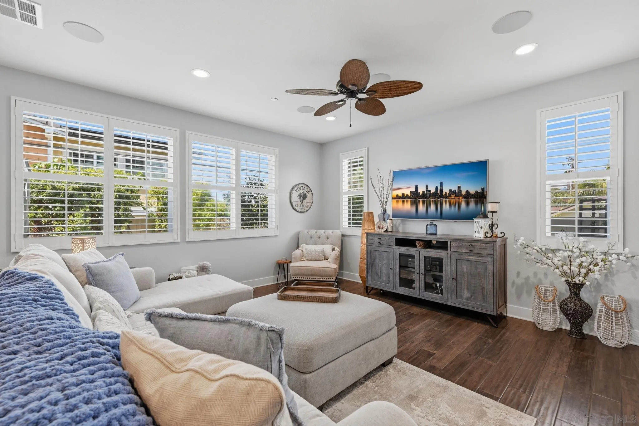 Photo #8: 260010864 Listing: Photo #8