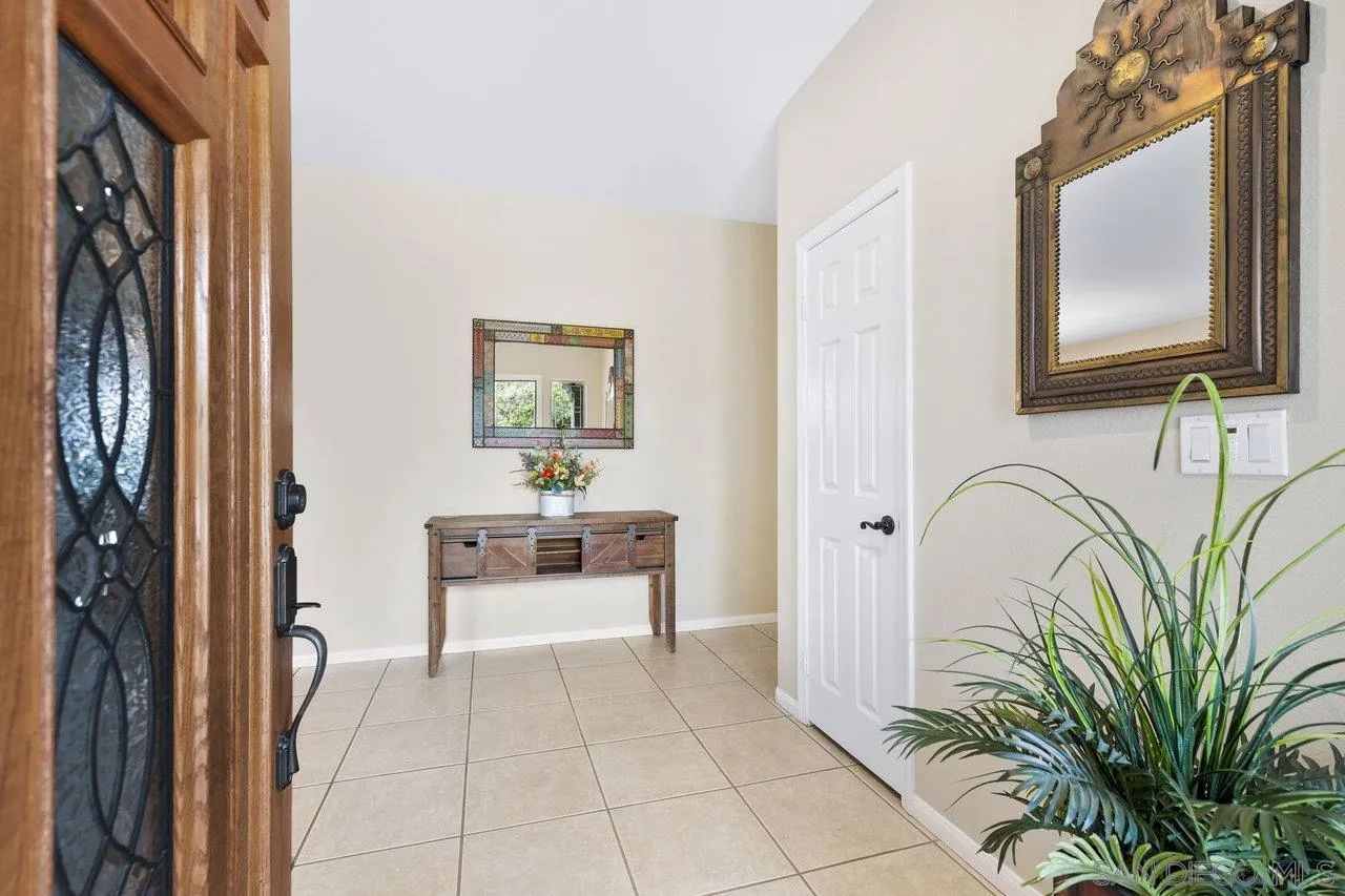 https://cdn.realtyfeed.com/cdn/127/260010866/1a900babc3fb8abec8597667bf26de11.webp