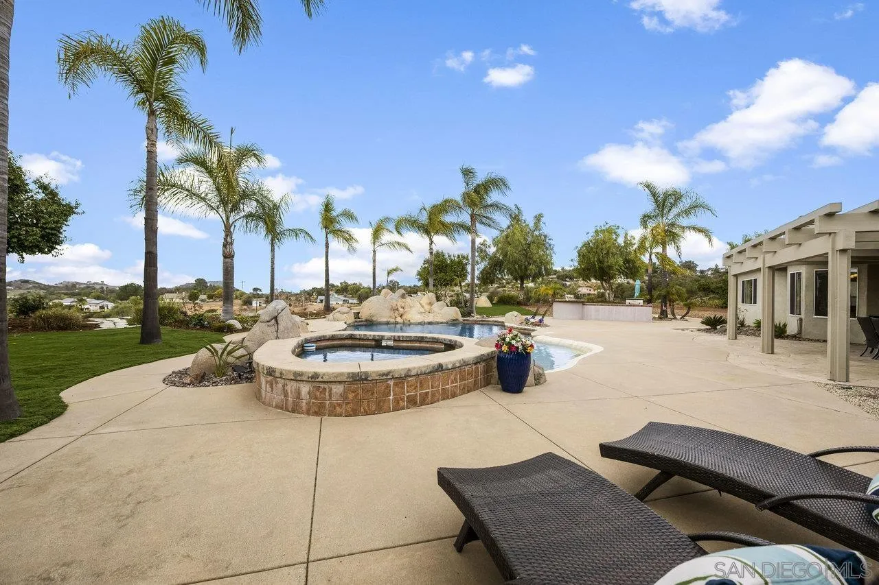 https://cdn.realtyfeed.com/cdn/127/260010866/4c8a262073e5a929fe912697e6ec6198.webp