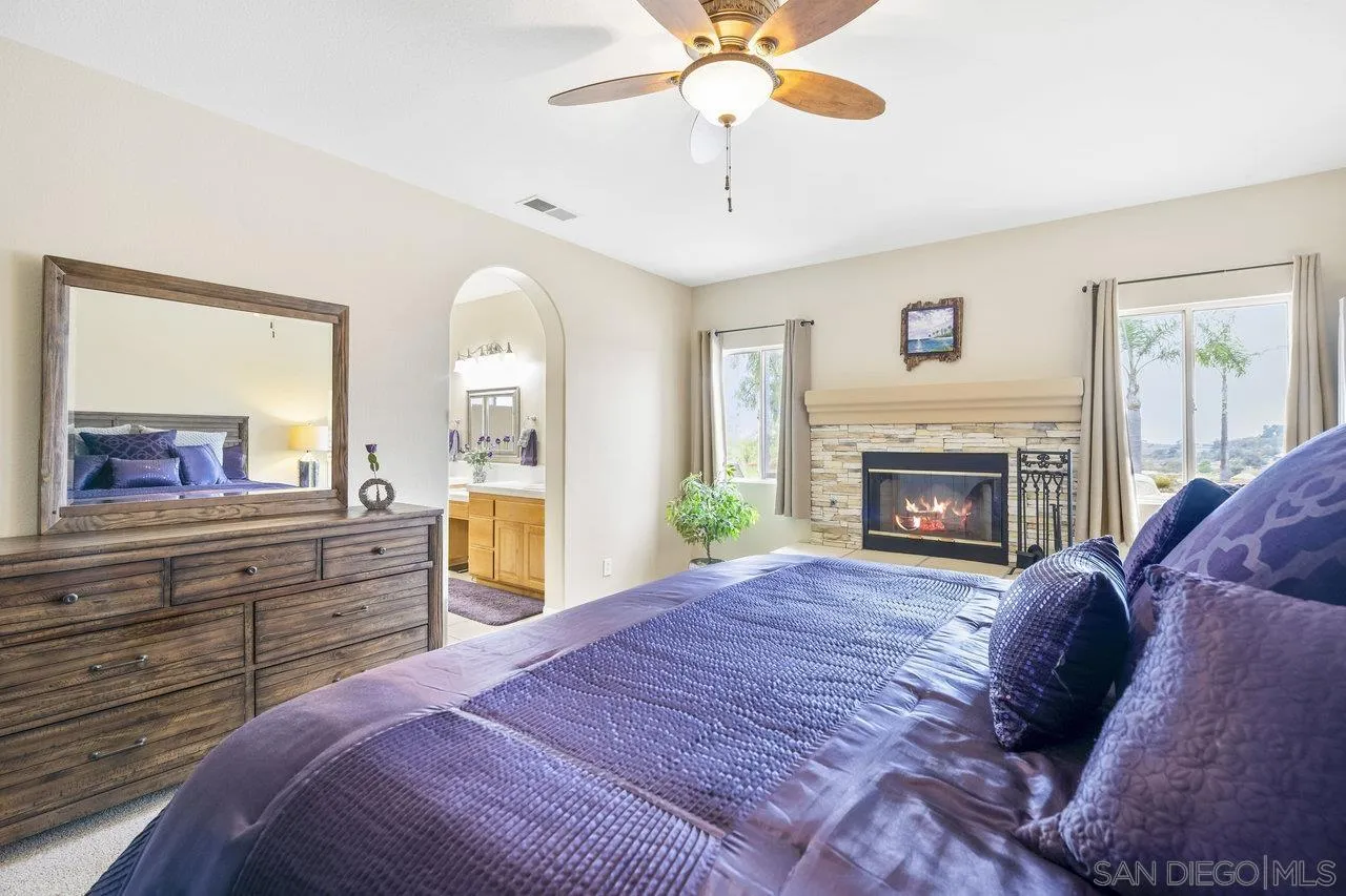 https://cdn.realtyfeed.com/cdn/127/260010866/c28db8336b3ac2105b6b43f91d320c19.webp