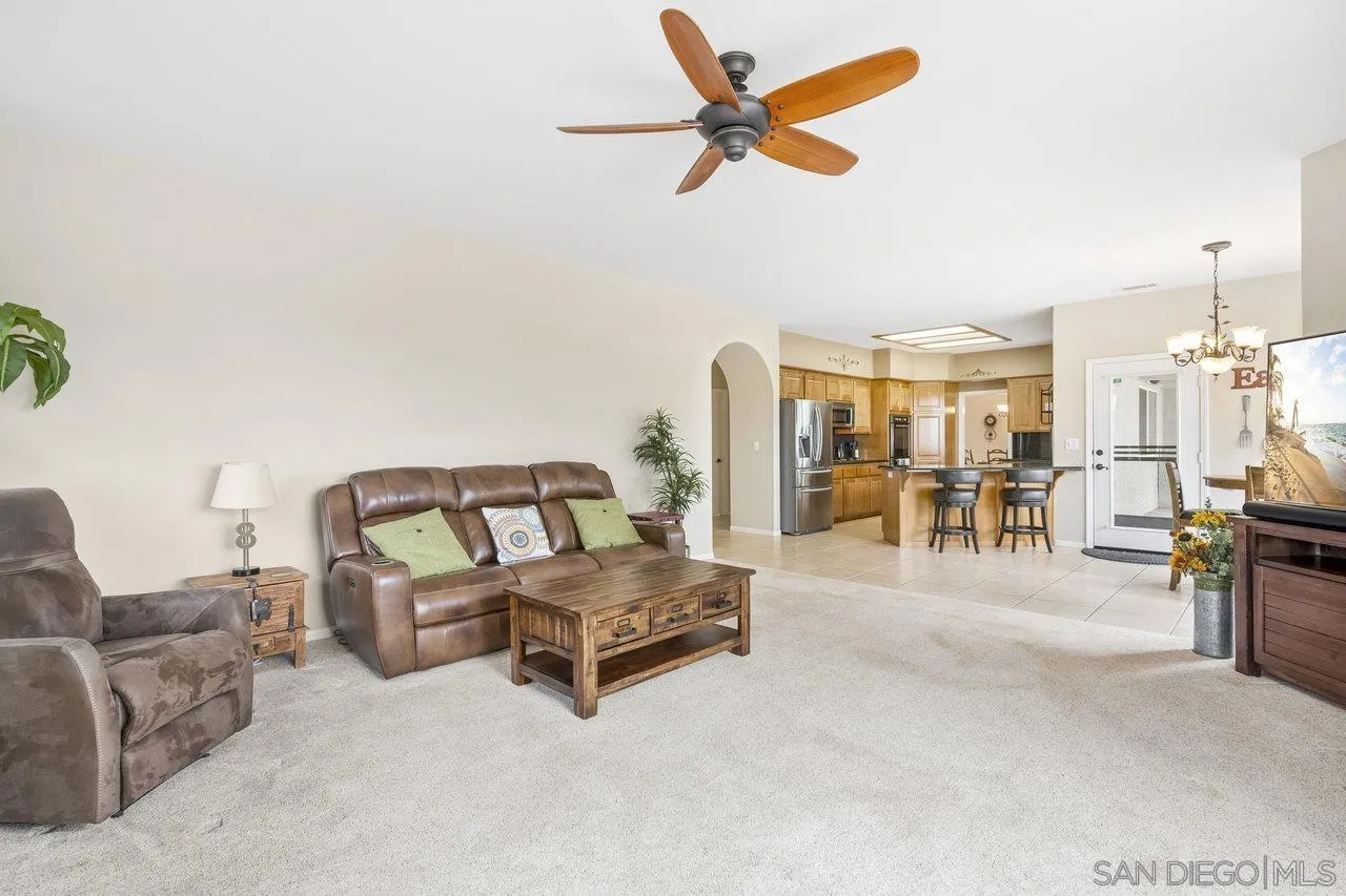 https://cdn.realtyfeed.com/cdn/127/260010866/c69409f01806f8822d355f878e0e2fc1.webp