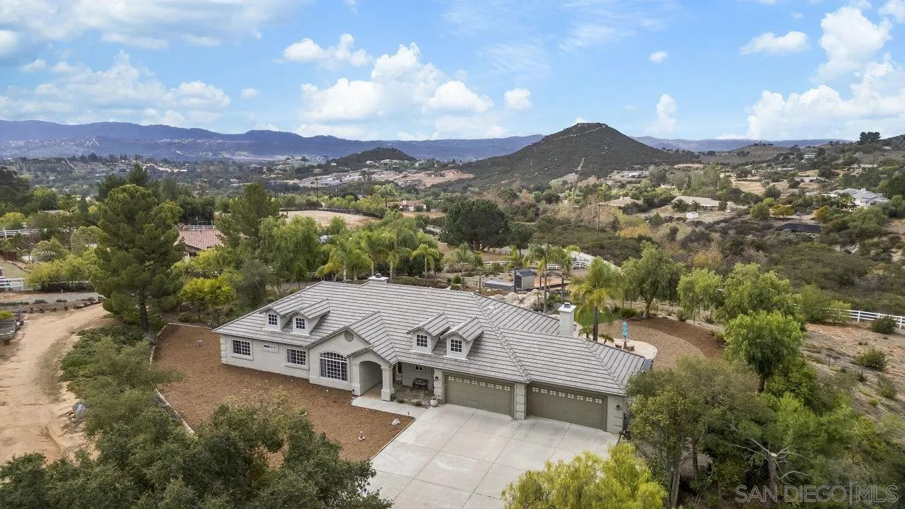 https://cdn.realtyfeed.com/cdn/127/260010866/f3ce7cb4bed50040463928996d7059e0.webp