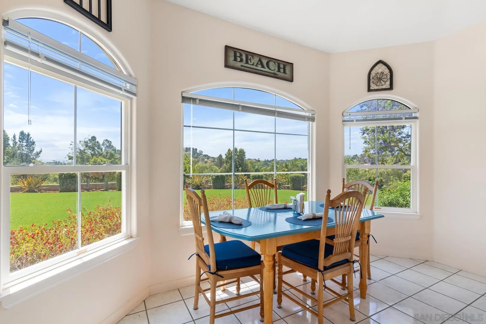 https://cdn.realtyfeed.com/cdn/127/260010871/4efeea645e373b4fc5fd9cbfffcd8806.webp