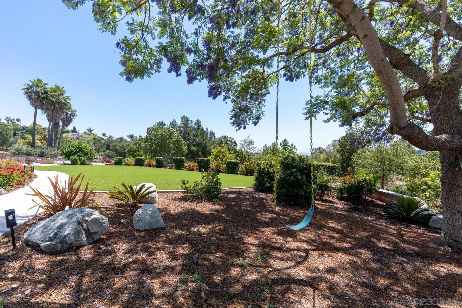 https://cdn.realtyfeed.com/cdn/127/260010871/d52c46cb1cfc6592040c9c9bbfb763f4.webp