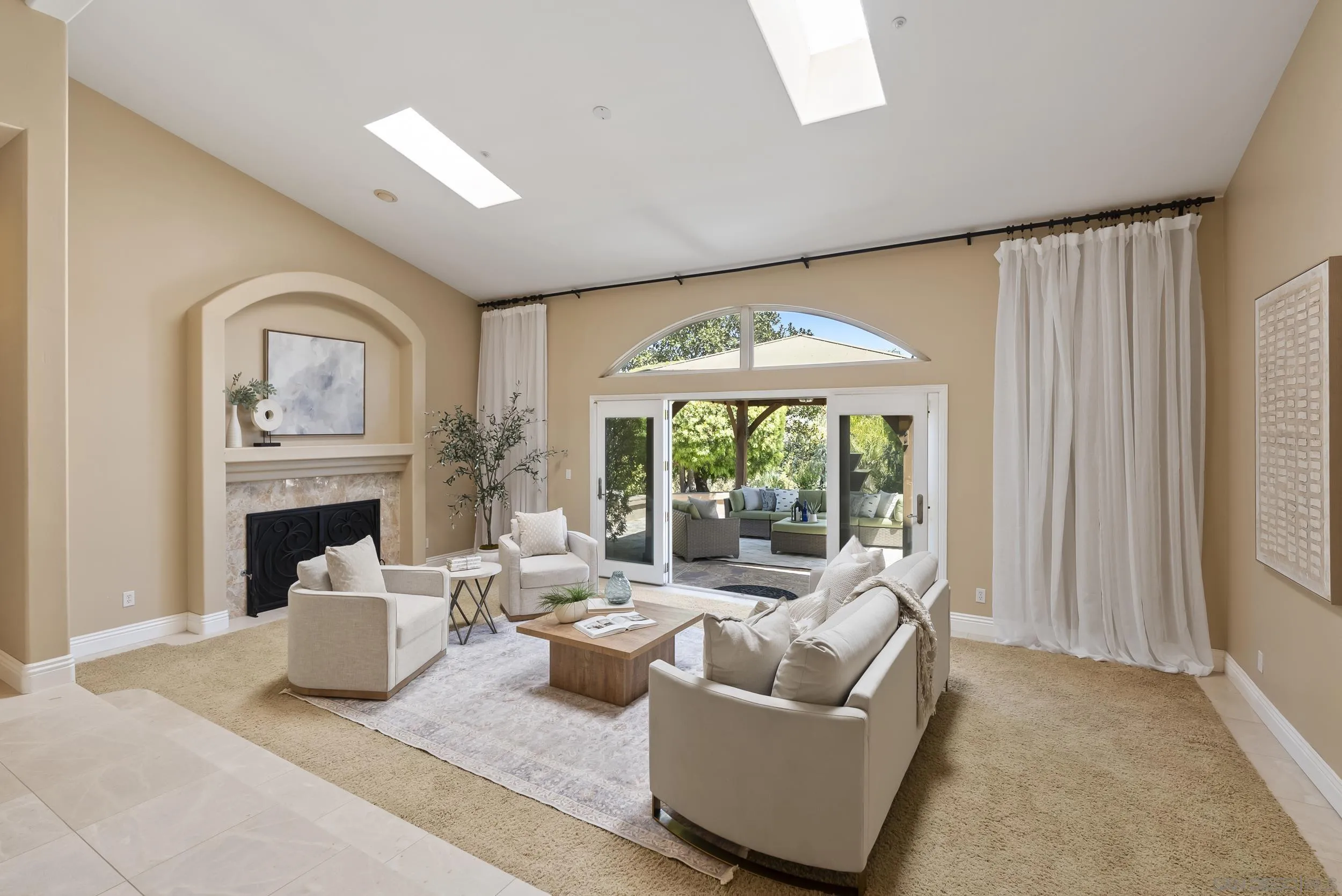 https://cdn.realtyfeed.com/cdn/127/260010873/f2dd61d845c97497e2cc8e6b47209c05.webp