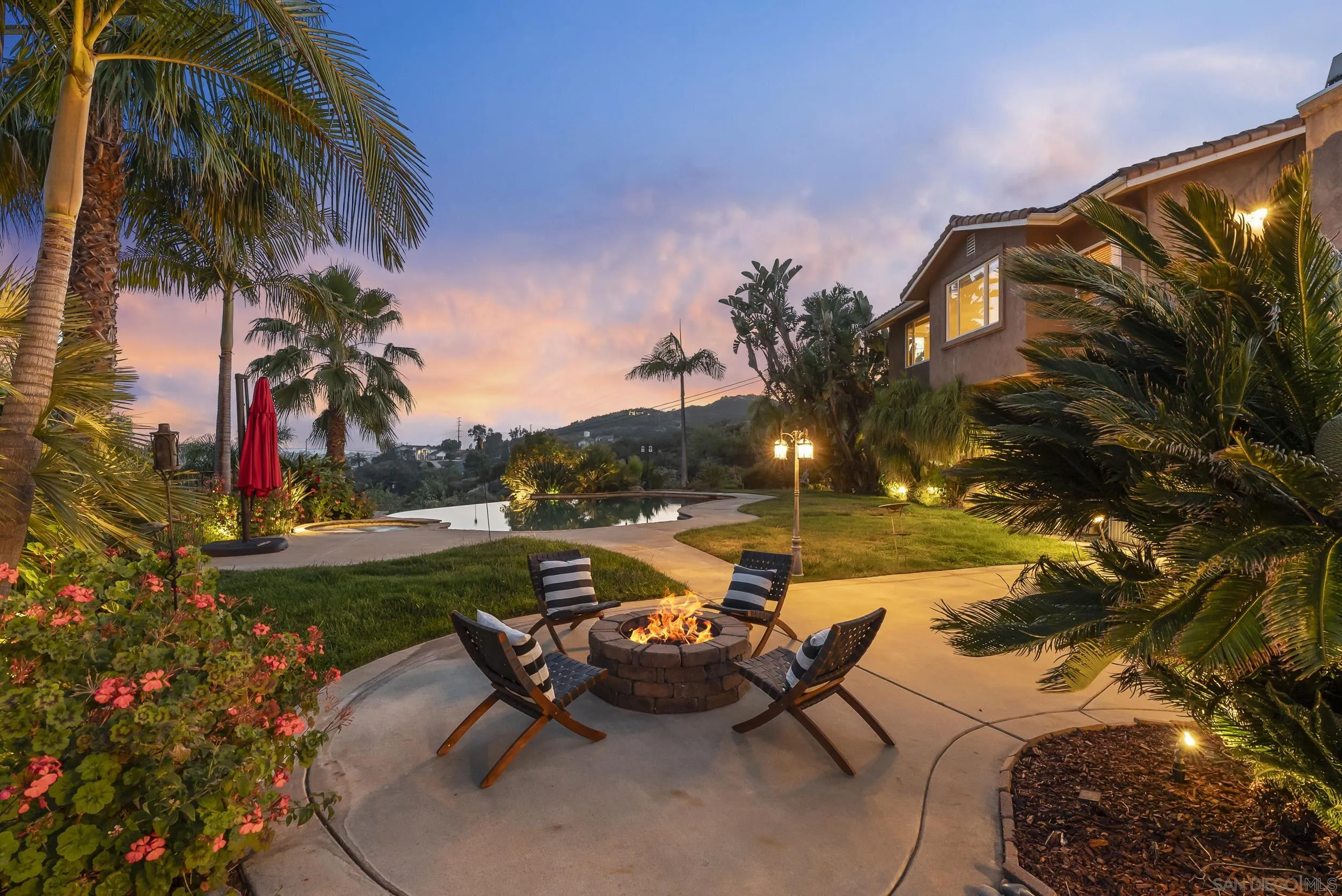 https://cdn.realtyfeed.com/cdn/127/260010873/f6fb84dab6270889b750c2c751a256e4.webp