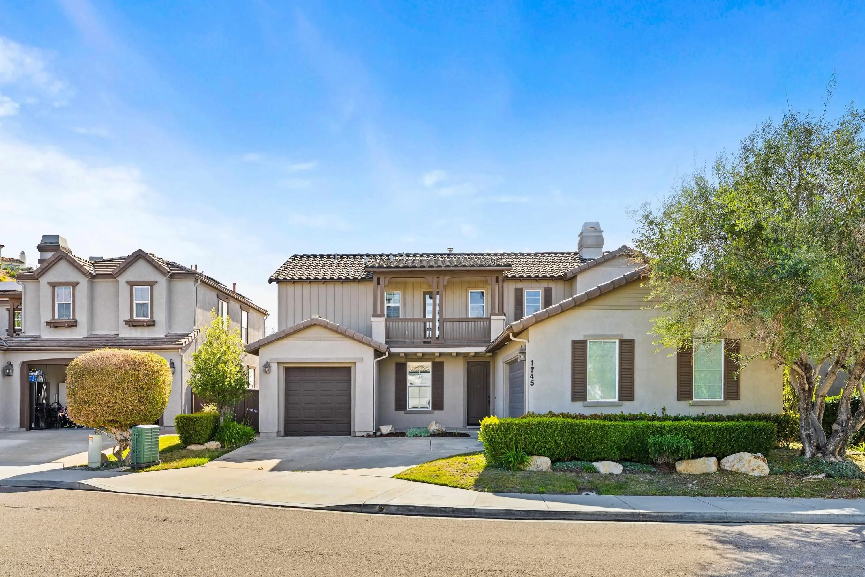 https://cdn.realtyfeed.com/cdn/127/260010877/1c6215791b1a17415021cff85938da5a.webp