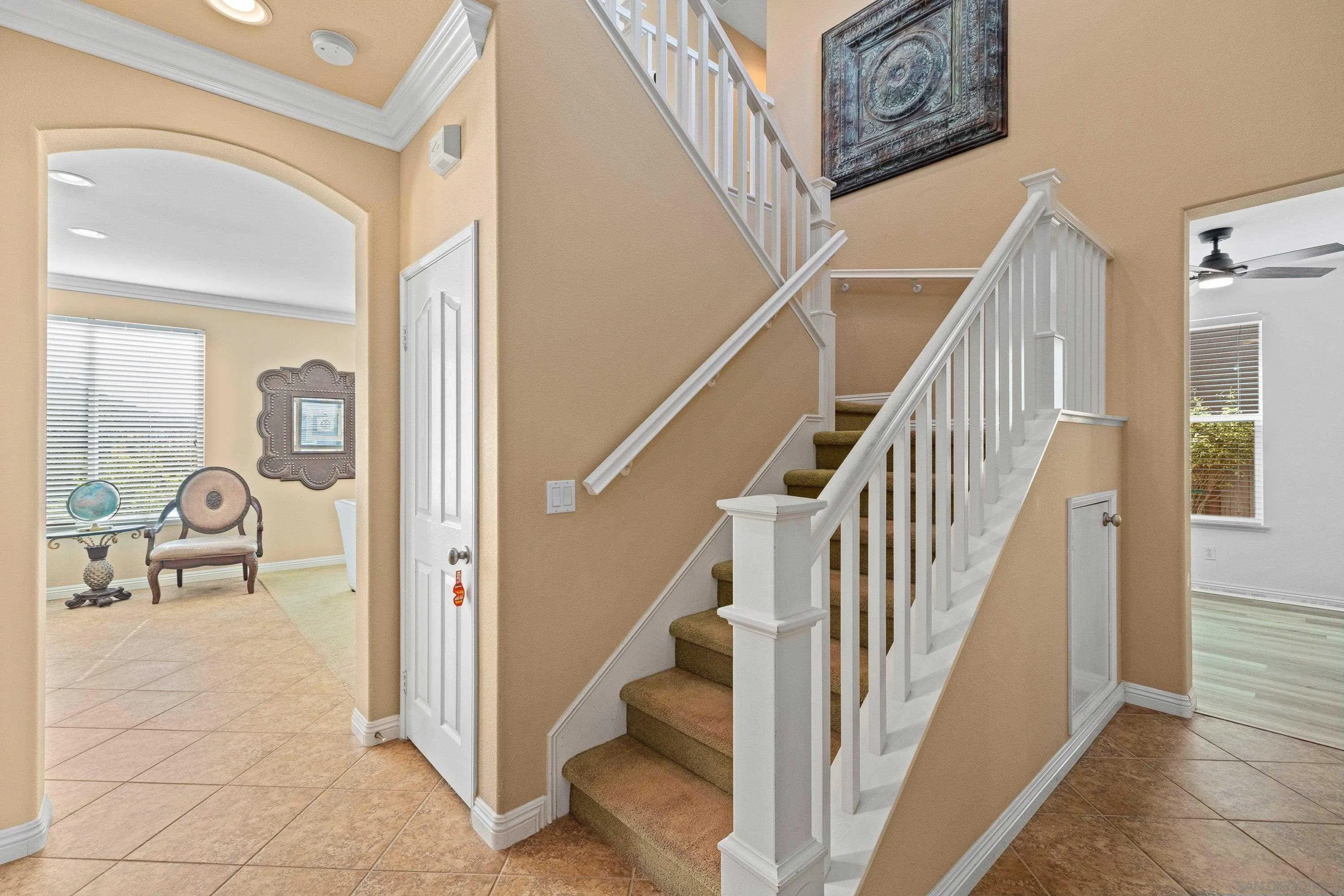 https://cdn.realtyfeed.com/cdn/127/260010877/8f79db45a2d447308d821338002a3879.webp