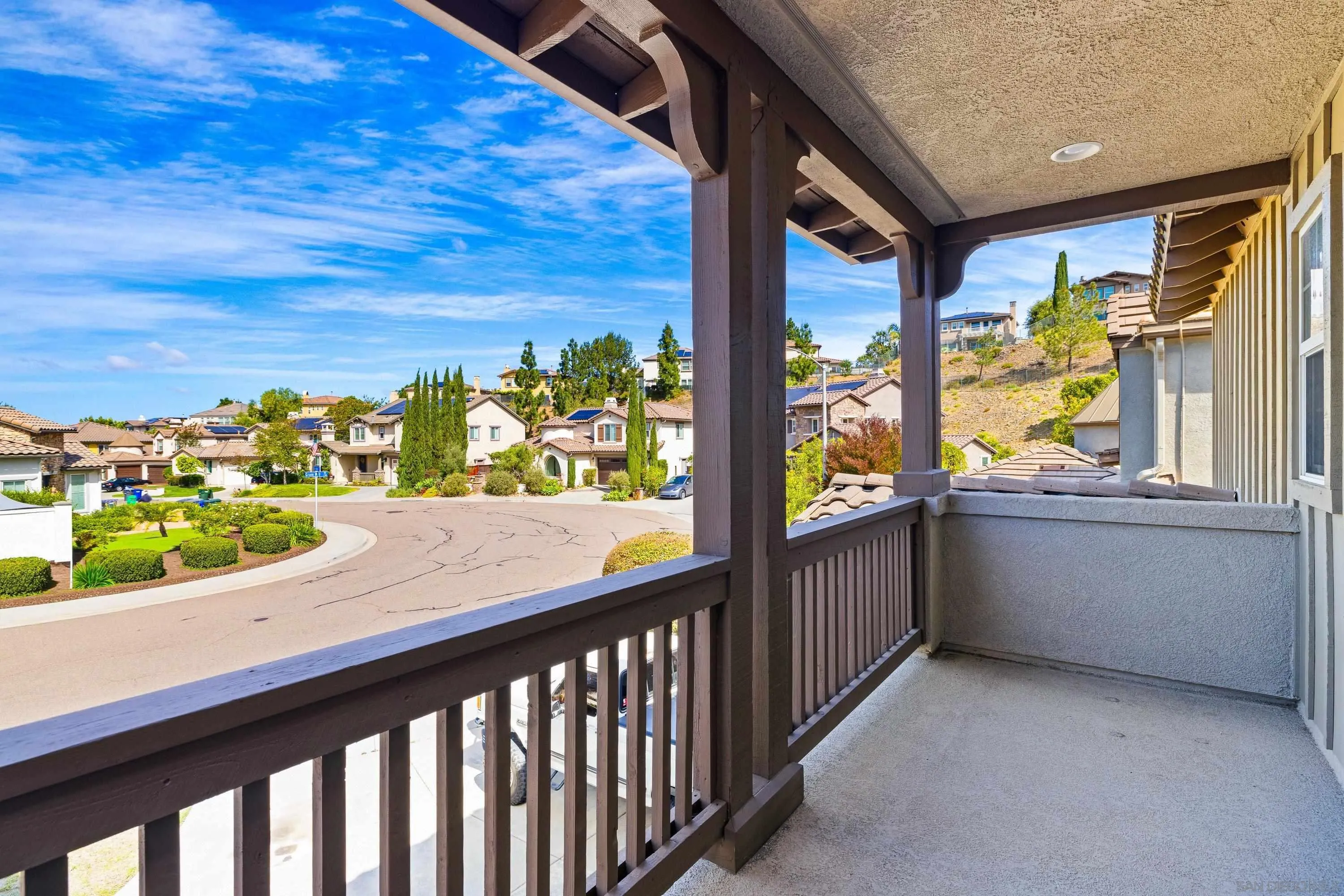 https://cdn.realtyfeed.com/cdn/127/260010877/a45db51c776681b6228ab2568d40604f.webp