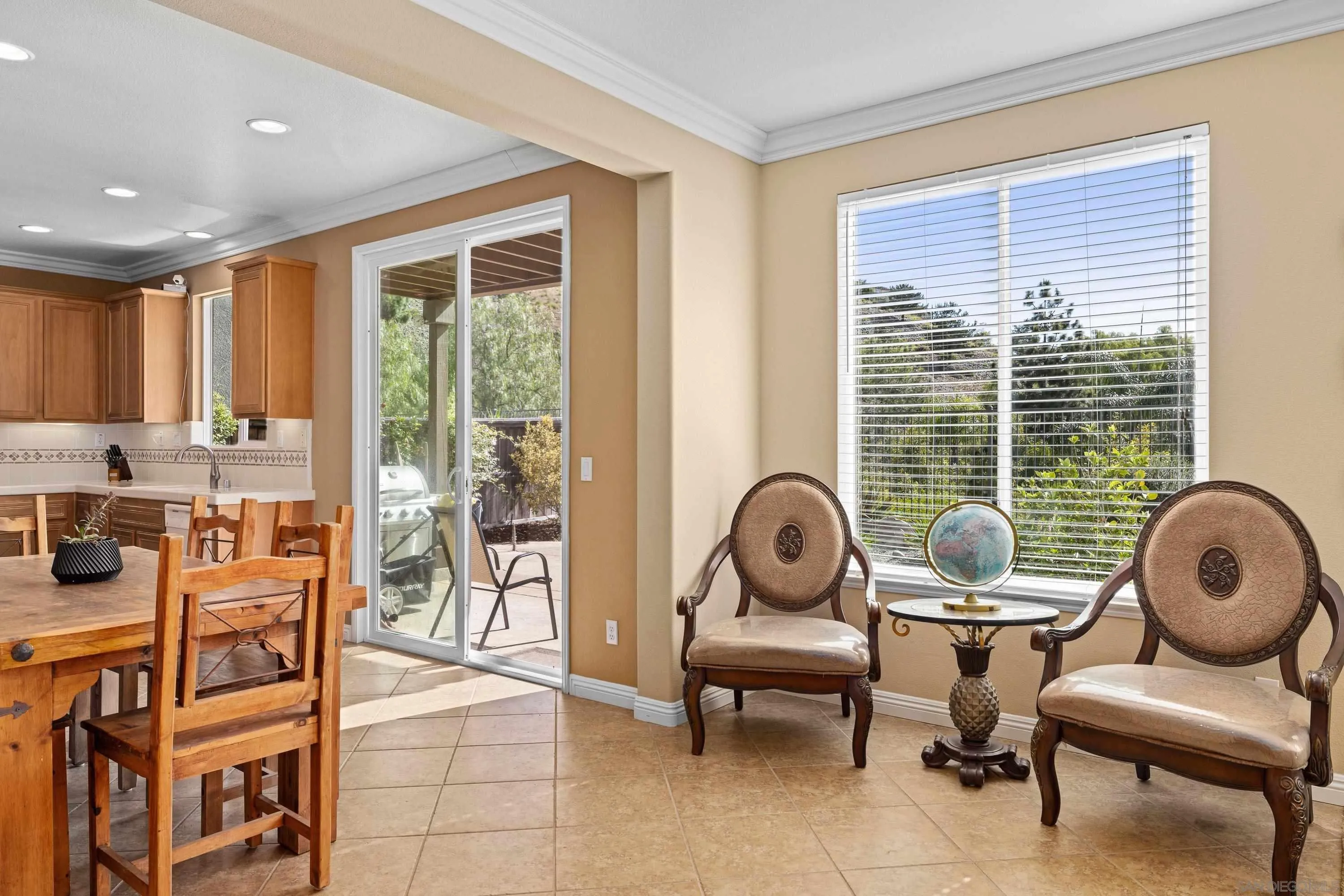 https://cdn.realtyfeed.com/cdn/127/260010877/b3d8b6f9393805ee5b12249017c8f794.webp
