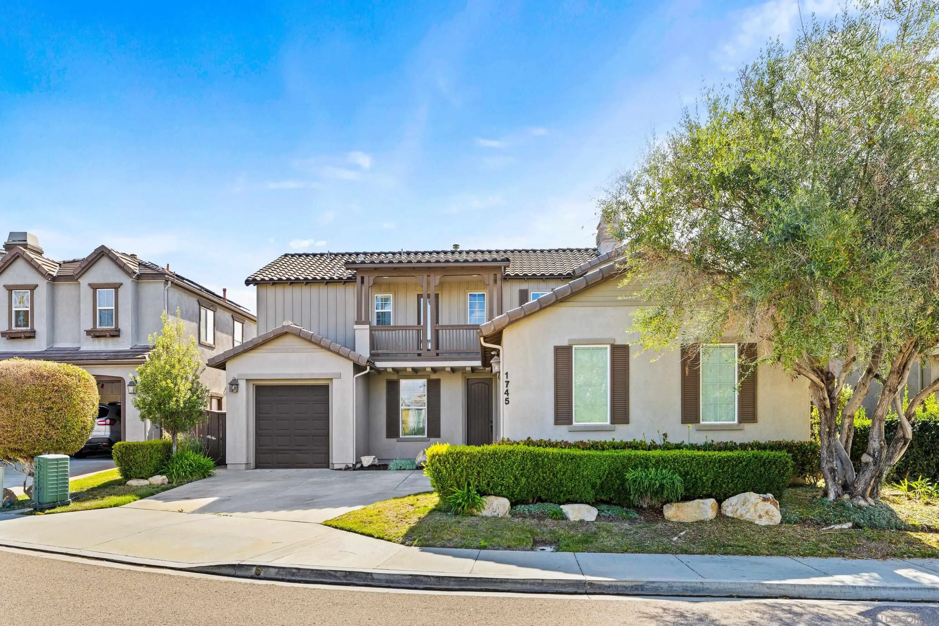 https://cdn.realtyfeed.com/cdn/127/260010877/da6902f4d5c5c9ad7506462b69abddd2.webp