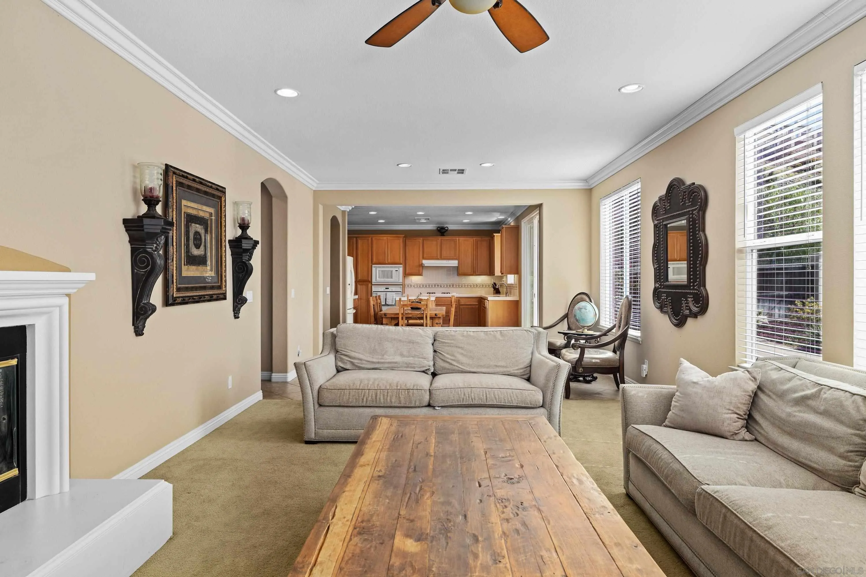https://cdn.realtyfeed.com/cdn/127/260010877/db23bb2e4776b95a0bc5c2f6169573f8.webp