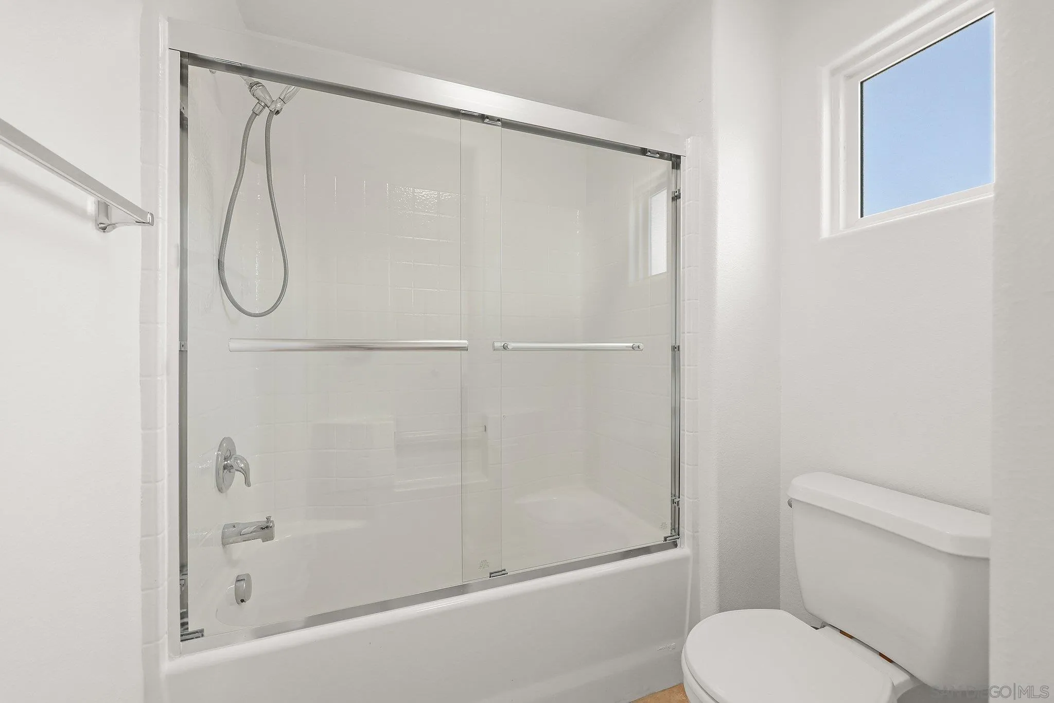 https://cdn.realtyfeed.com/cdn/127/260010878/031fd693ce274b92f153a2d47a29e34c.webp