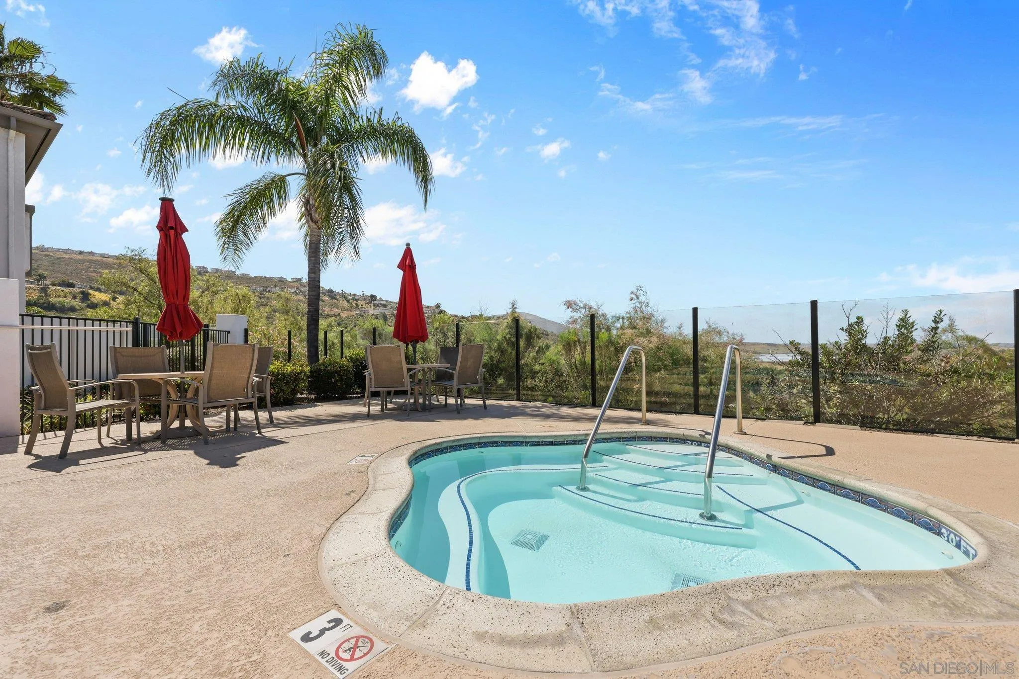 https://cdn.realtyfeed.com/cdn/127/260010878/4decaa57c8033b70be83526fc367703e.webp