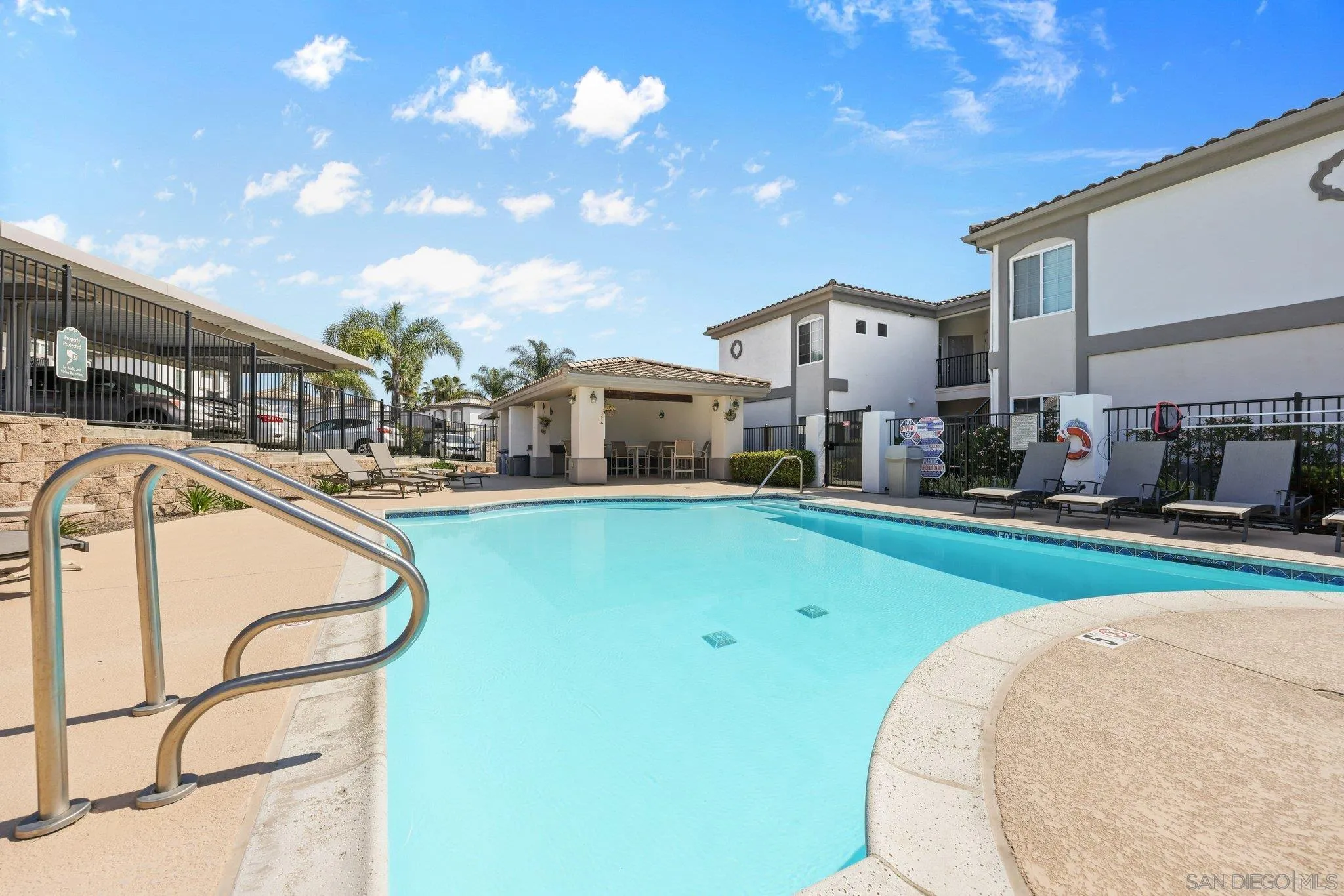 https://cdn.realtyfeed.com/cdn/127/260010878/d4159ebb33b576746a63bce785c4f8fb.webp