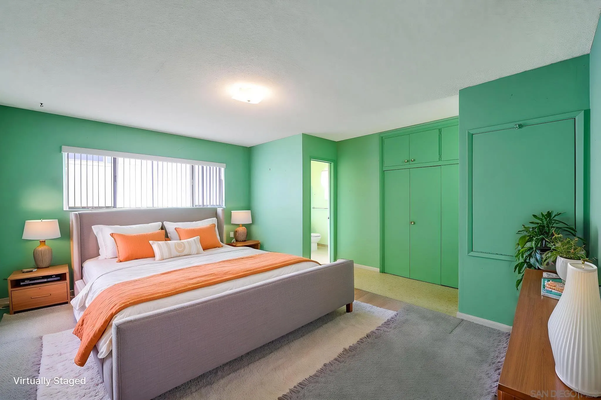 https://cdn.realtyfeed.com/cdn/127/260010881/a54c89eab329aadbae57af076d958fda.webp