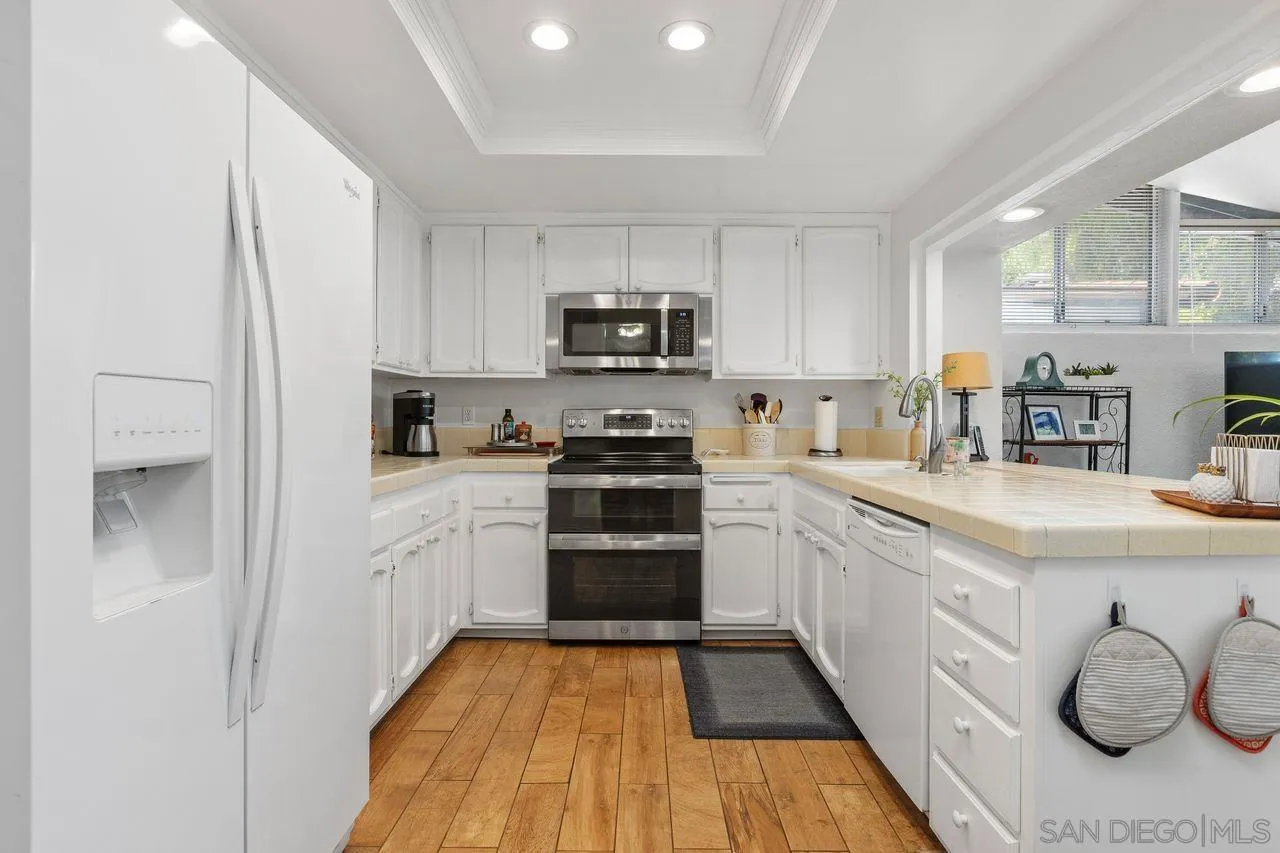https://cdn.realtyfeed.com/cdn/127/260010882/2fa657486eab01ee1a3c316e3aa87536.webp