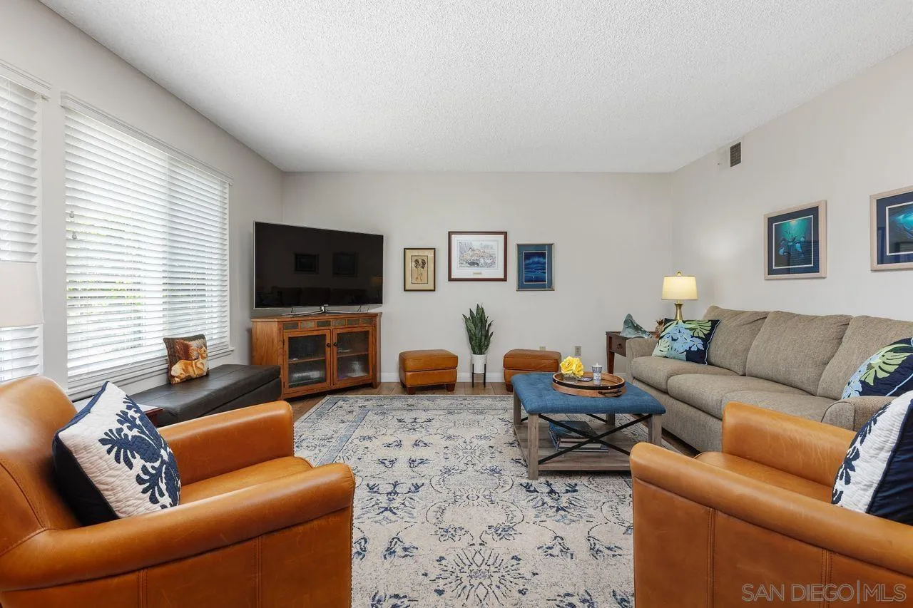 https://cdn.realtyfeed.com/cdn/127/260010882/3e3d4287b09e6ce128a21f12fc847e9e.webp