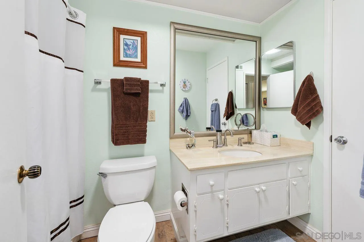 https://cdn.realtyfeed.com/cdn/127/260010882/464b0fb2666663ec95c3ccfe65e1d954.webp