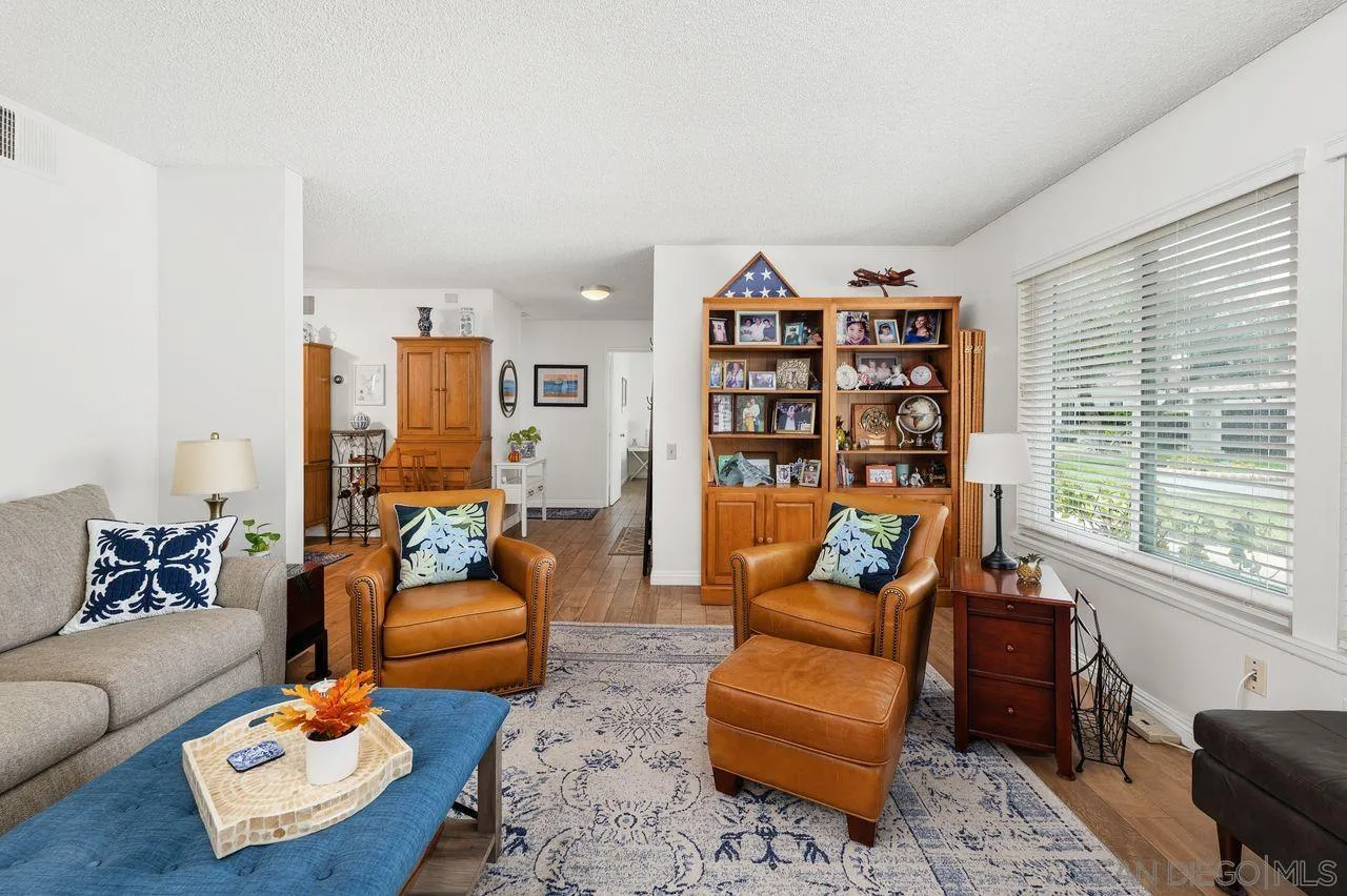 https://cdn.realtyfeed.com/cdn/127/260010882/576786ef15d3fde43b5964c7dfdf3129.webp