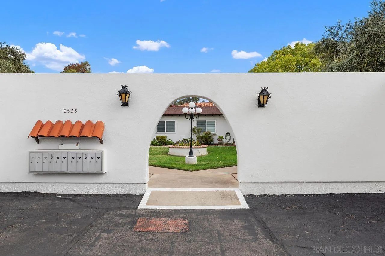 https://cdn.realtyfeed.com/cdn/127/260010882/f85ee97b632ee2cb88b3245bc7e13ea5.webp