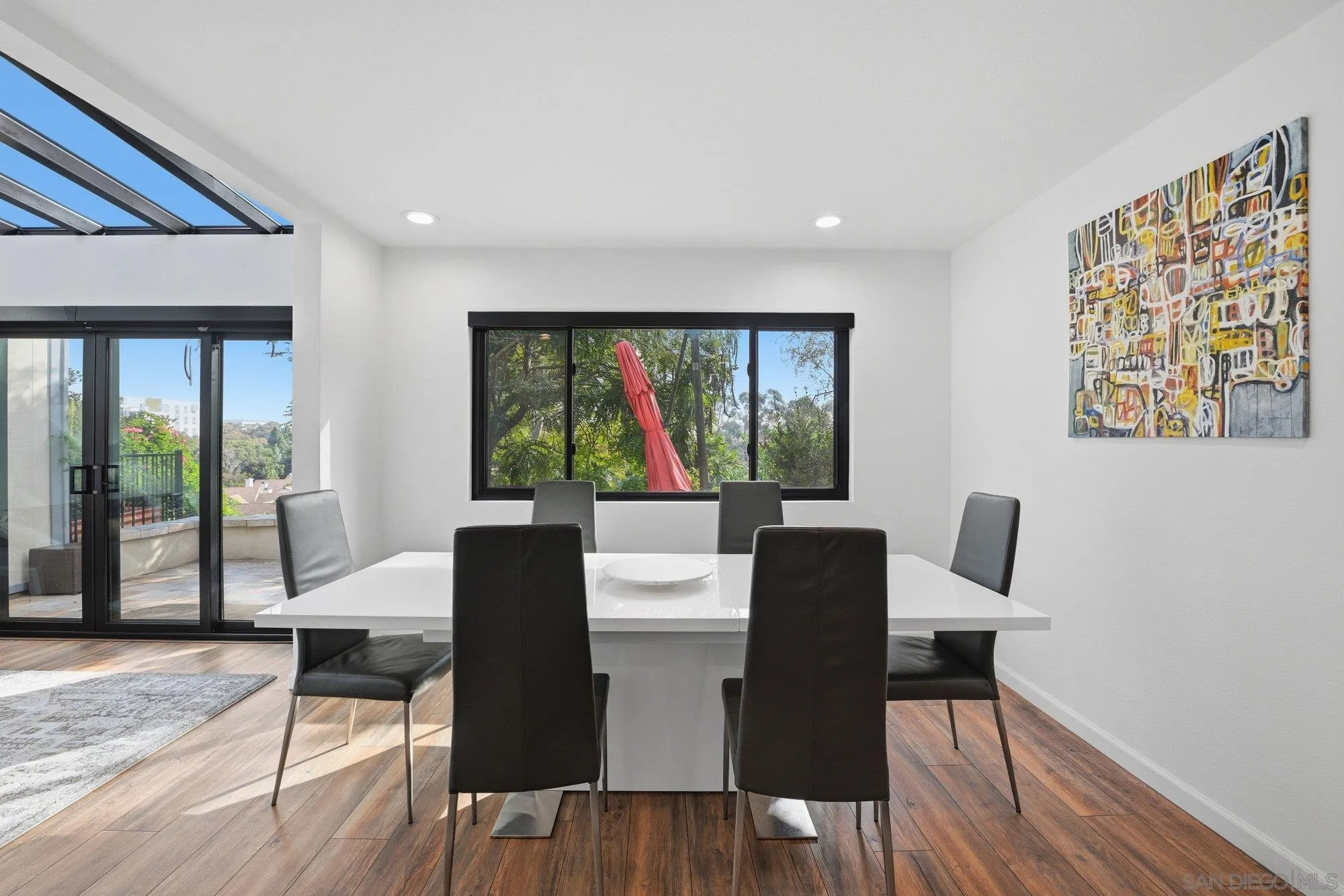 Photo #8: 260010883 Listing: Photo #8