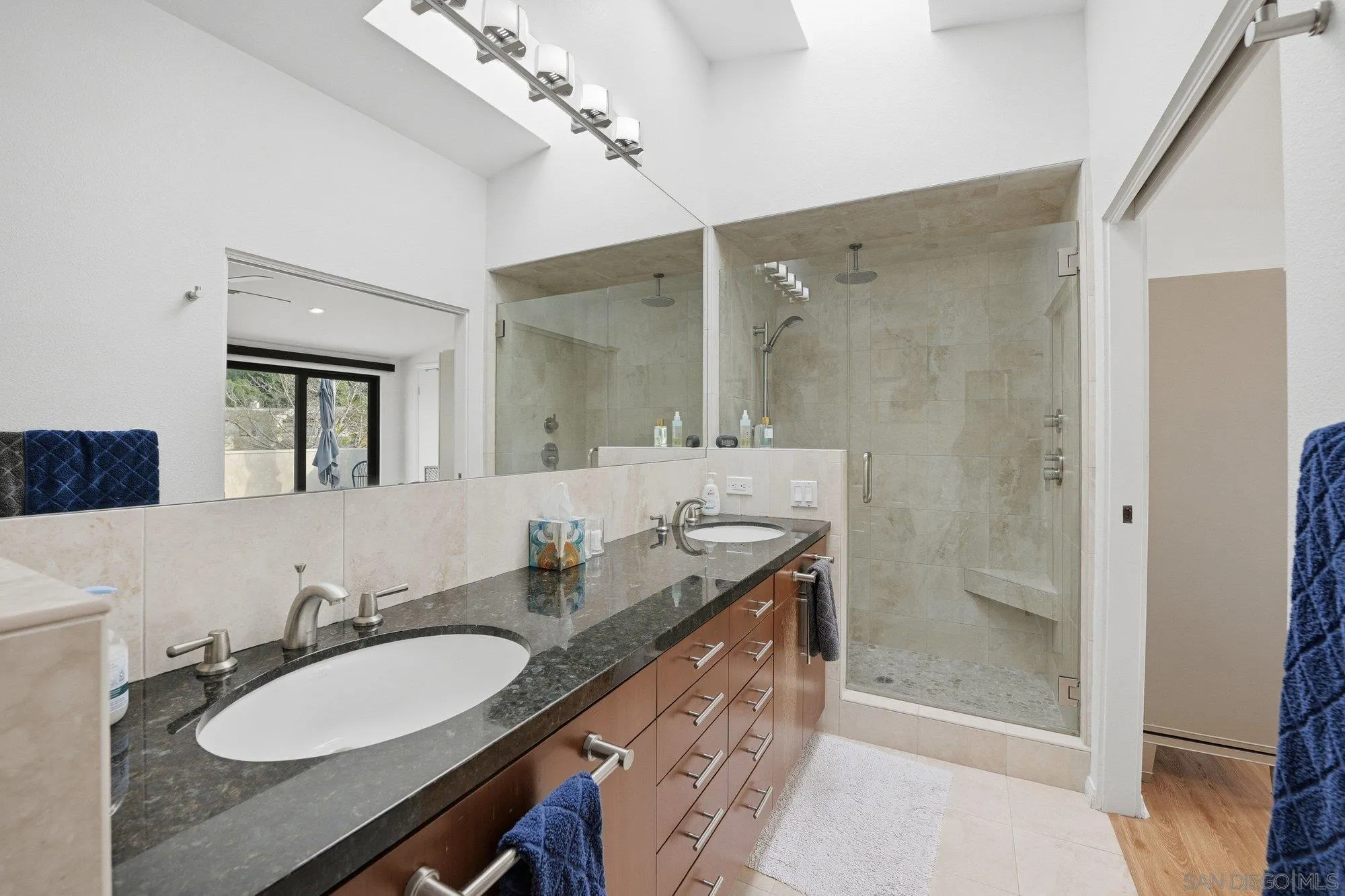 Photo #30: 260010883 Listing: Photo #30