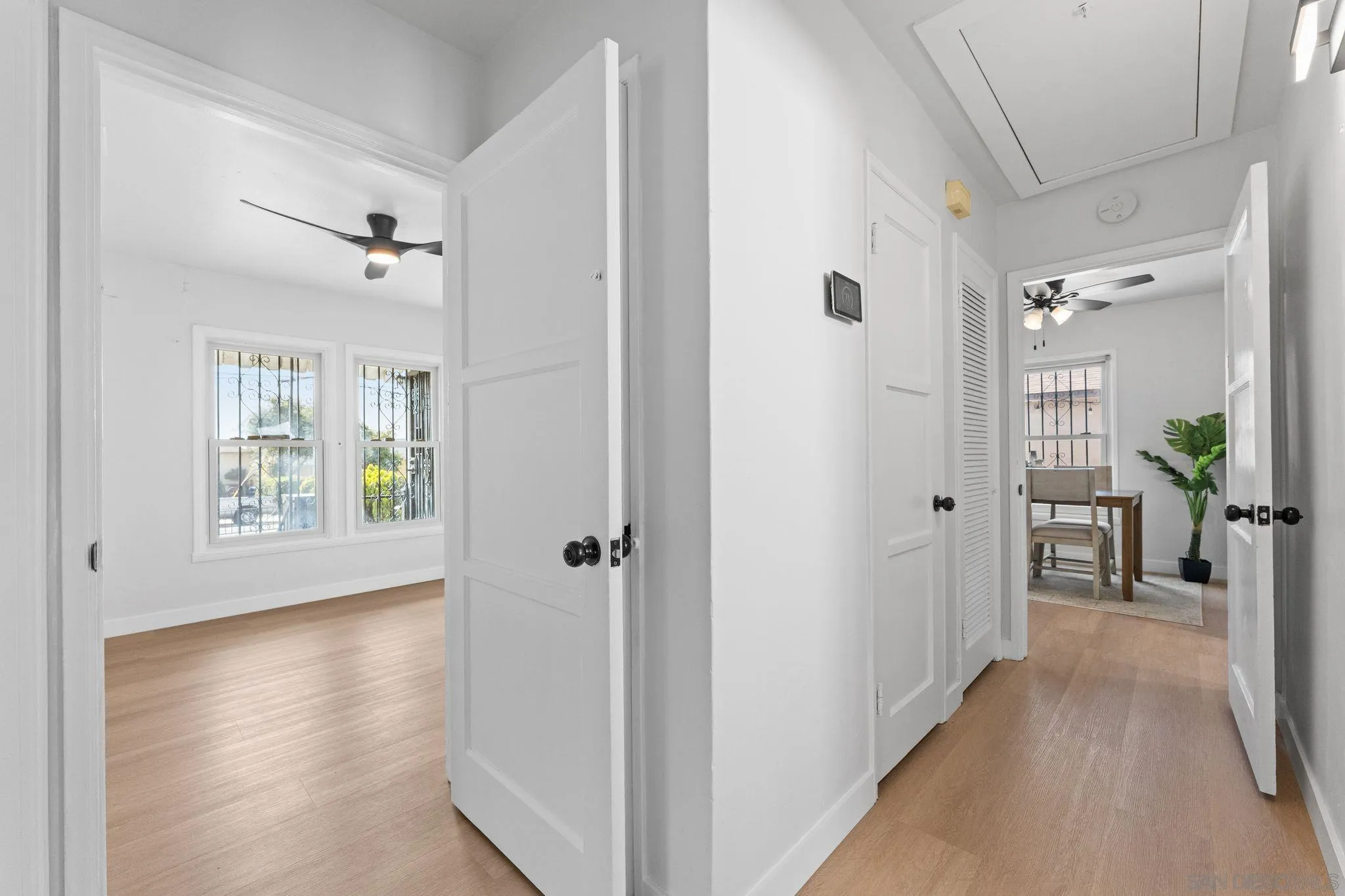 https://cdn.realtyfeed.com/cdn/127/260010886/c61613fab688c6a46d2b1d76ad6b5e68.webp