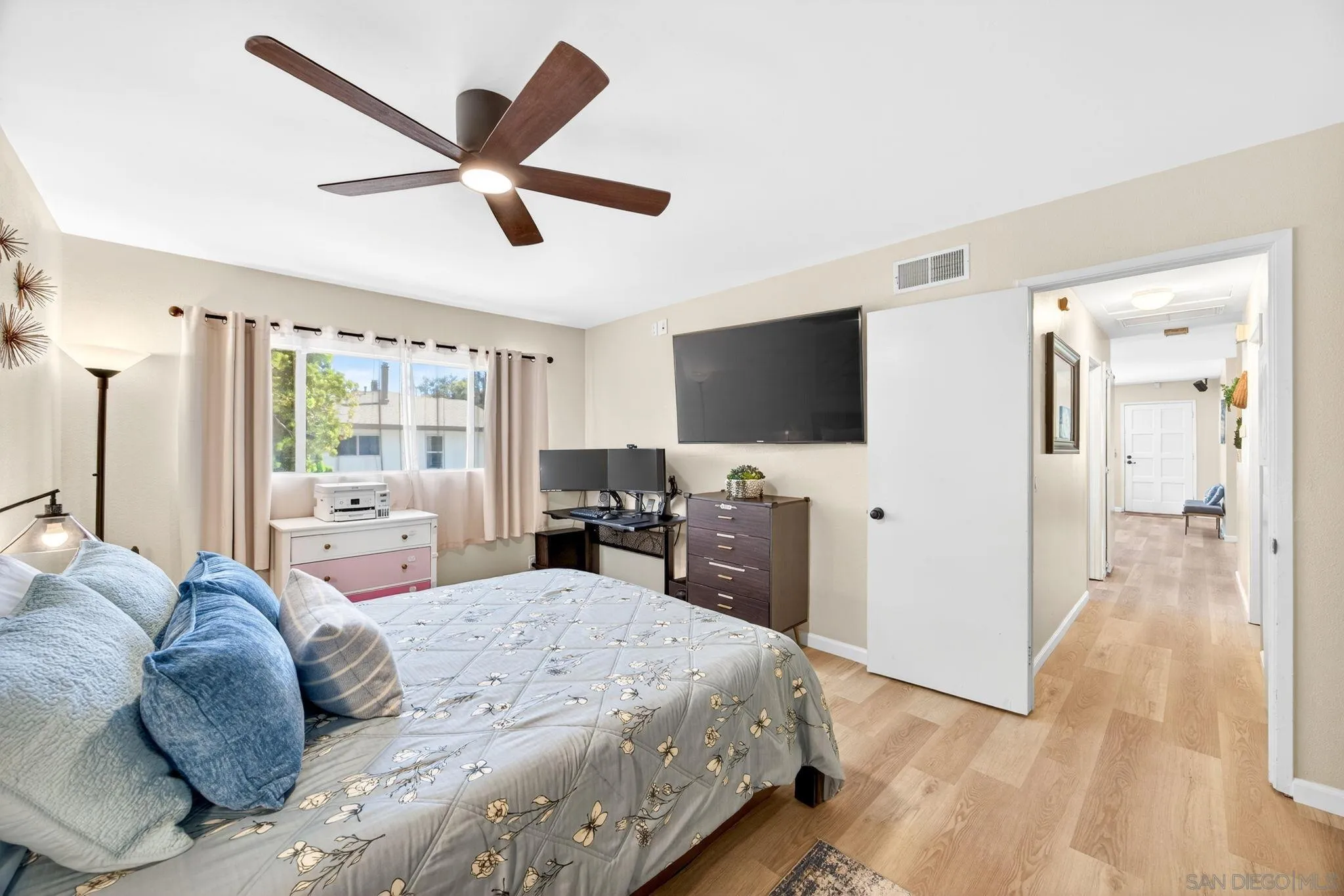 https://cdn.realtyfeed.com/cdn/127/260010888/03bc9003c5e2c16b379b26d23c06ac90.webp