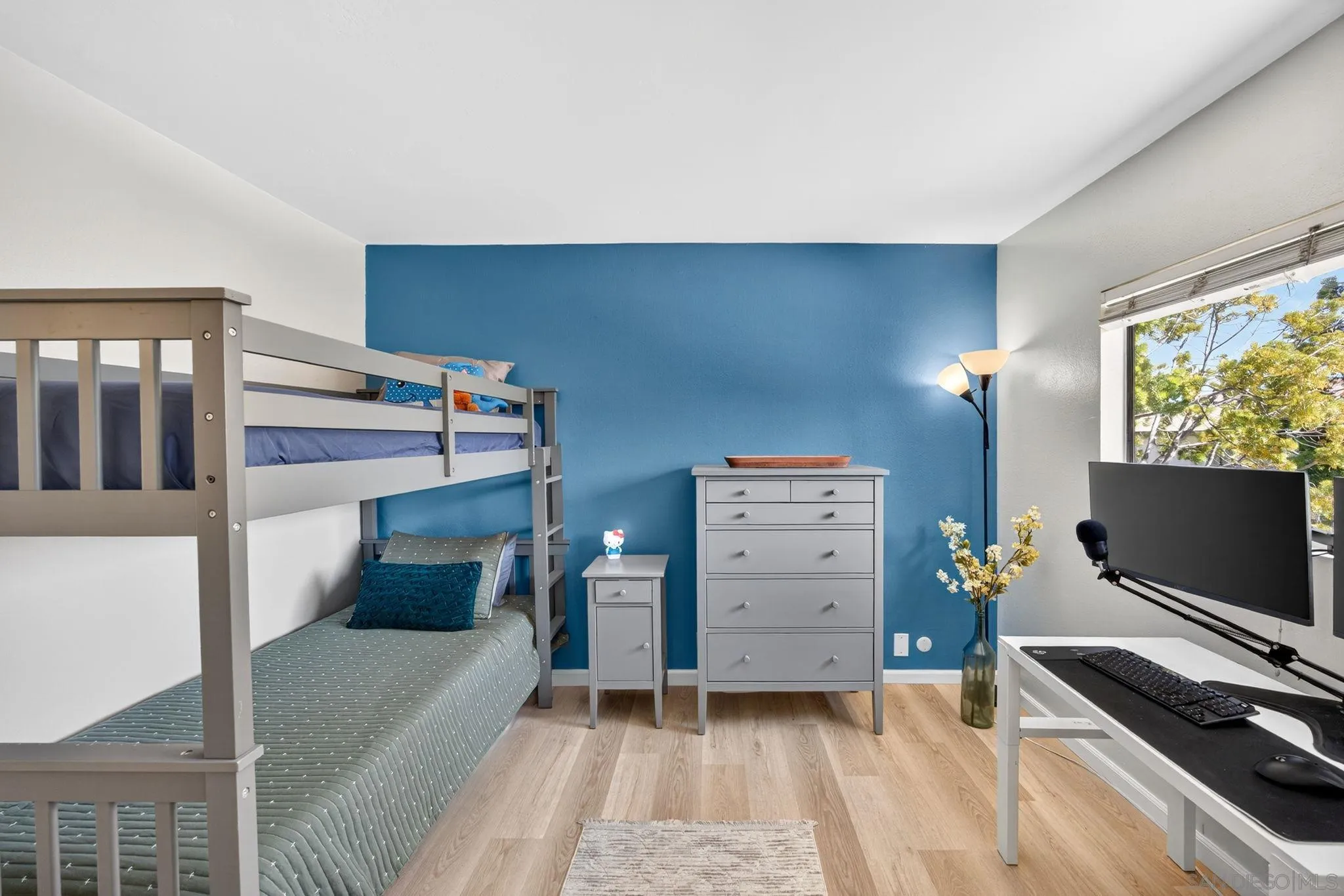 https://cdn.realtyfeed.com/cdn/127/260010888/1f9636d45259b48454f5670672e6a7fd.webp