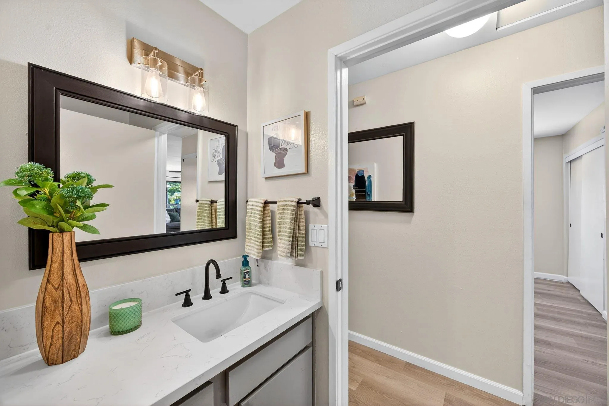 https://cdn.realtyfeed.com/cdn/127/260010888/d44a71b13d77d460e2376dd4e9ed6224.webp