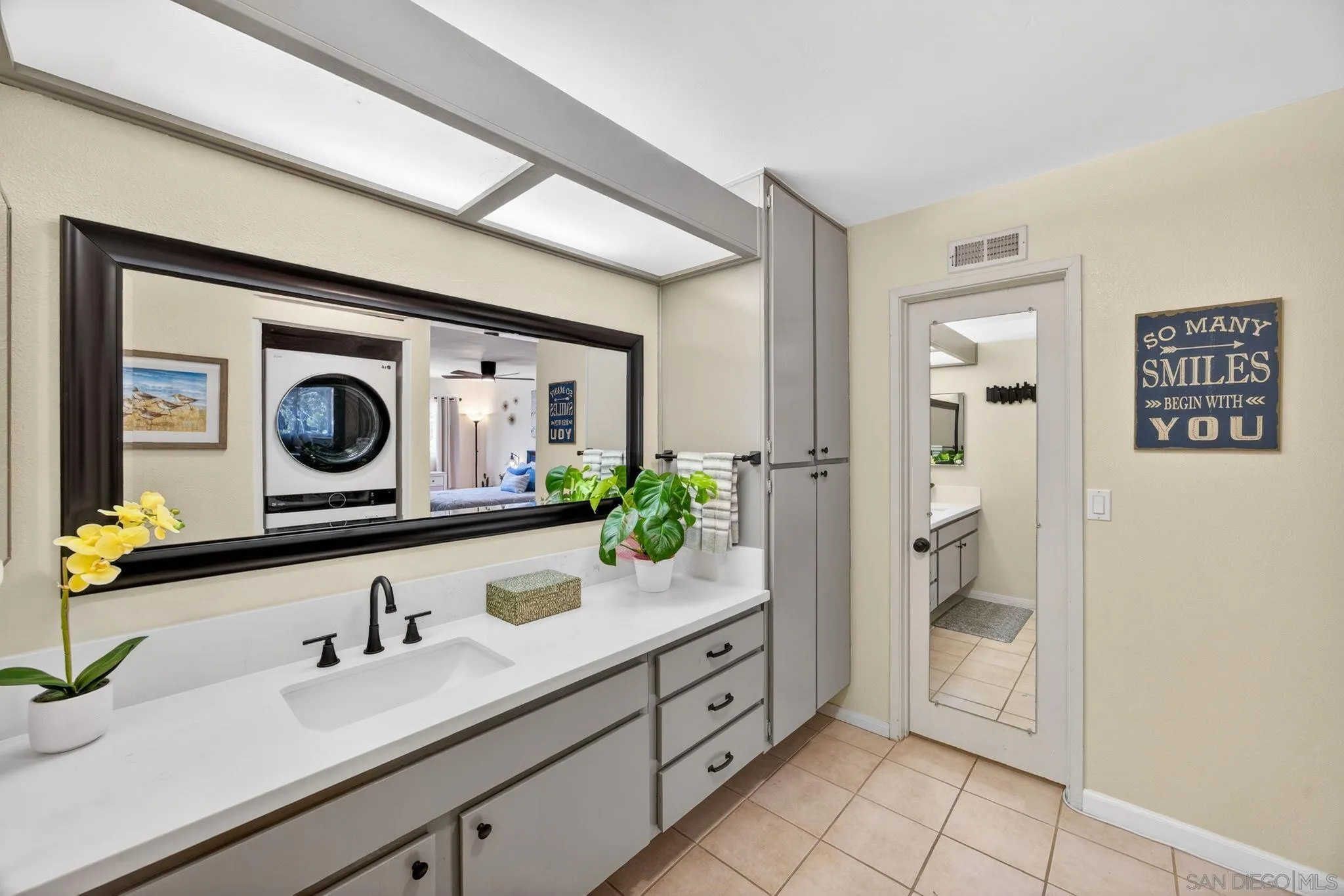 https://cdn.realtyfeed.com/cdn/127/260010888/fb007987c2813569ceeb2f34624ec641.webp