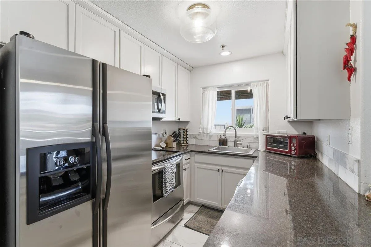 Photo #7: 260010889 Listing: Photo #7